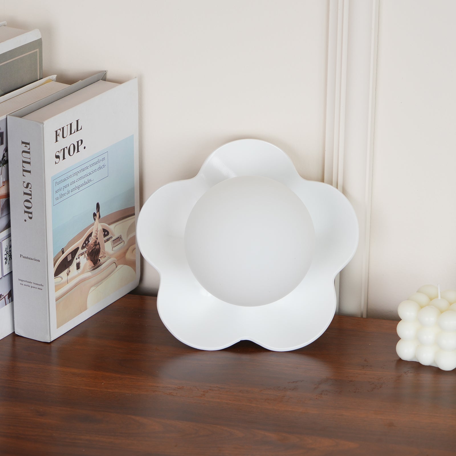 Meluna Yellow Flower Wall Lamp - Letslighting