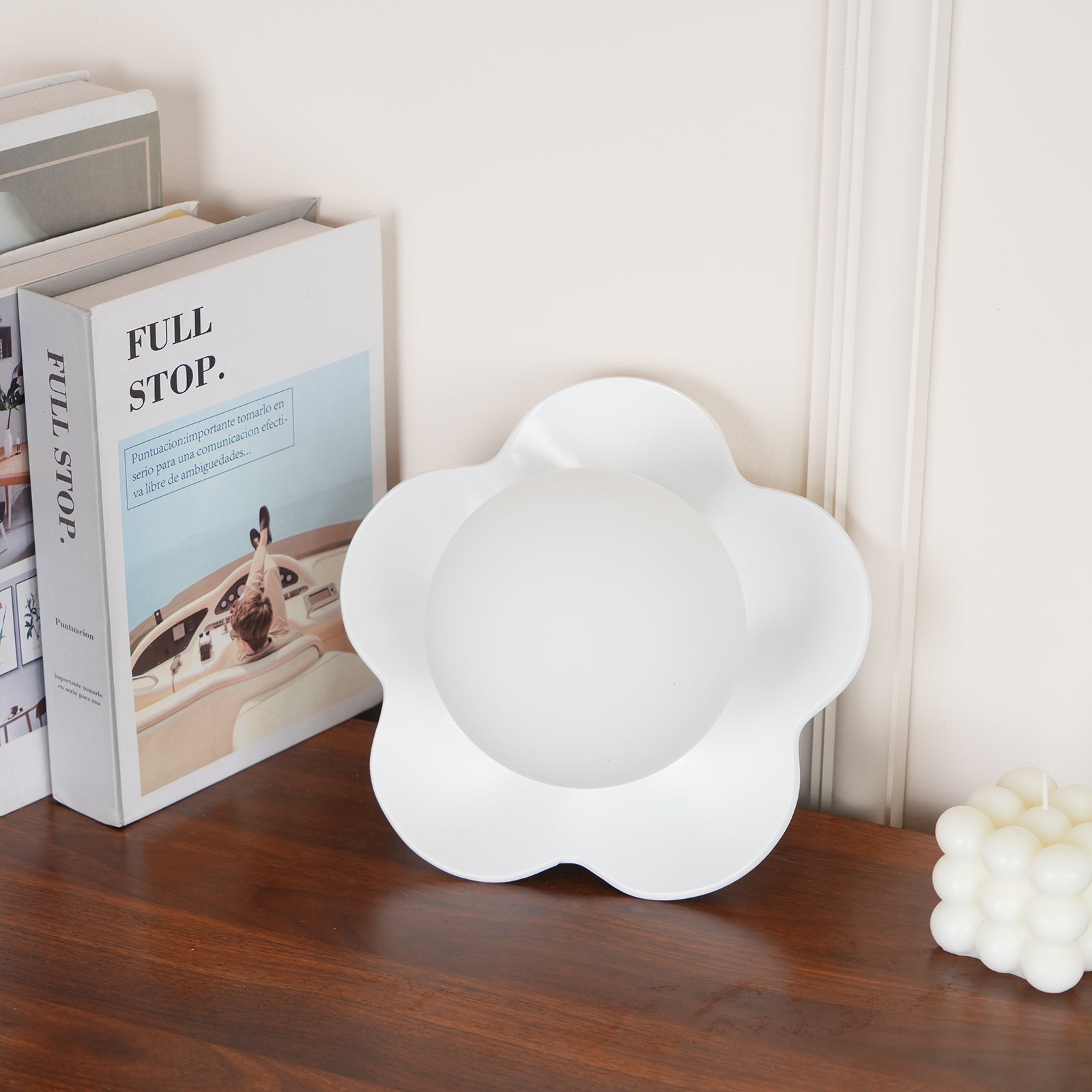 Meluna Yellow Flower Wall Lamp - Letslighting