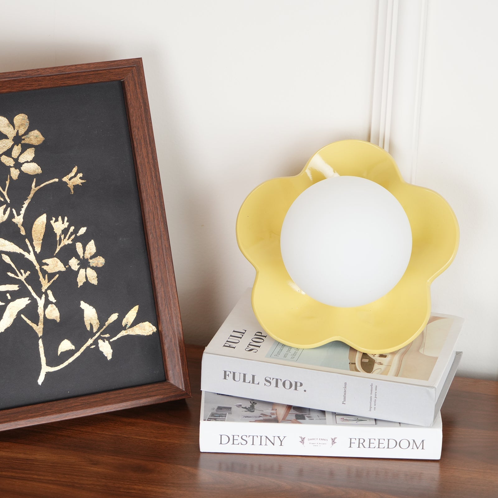 Meluna Yellow Flower Wall Lamp - Letslighting