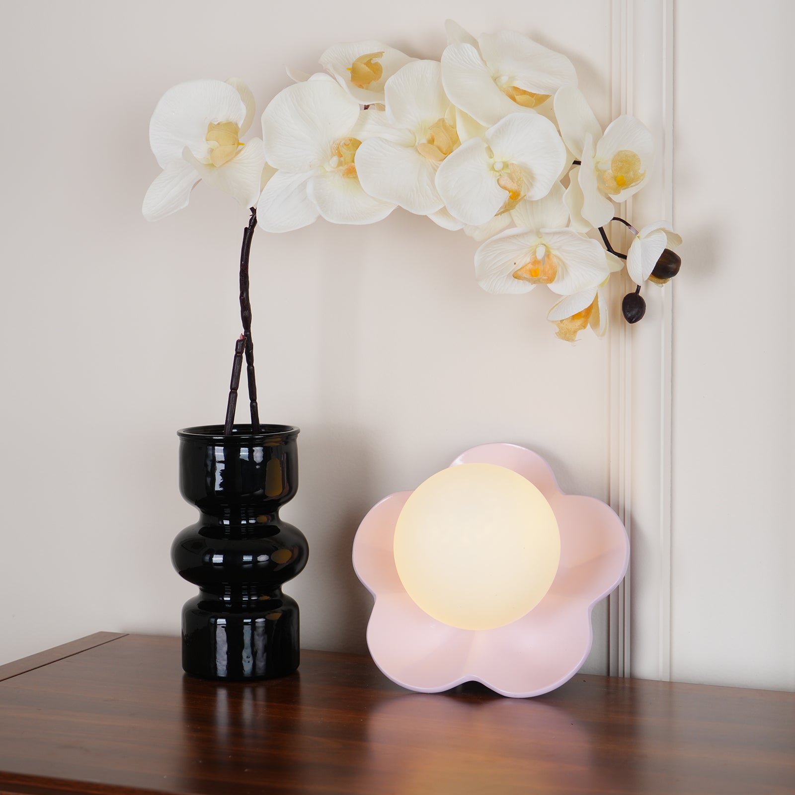 Meluna Yellow Flower Wall Lamp - Letslighting