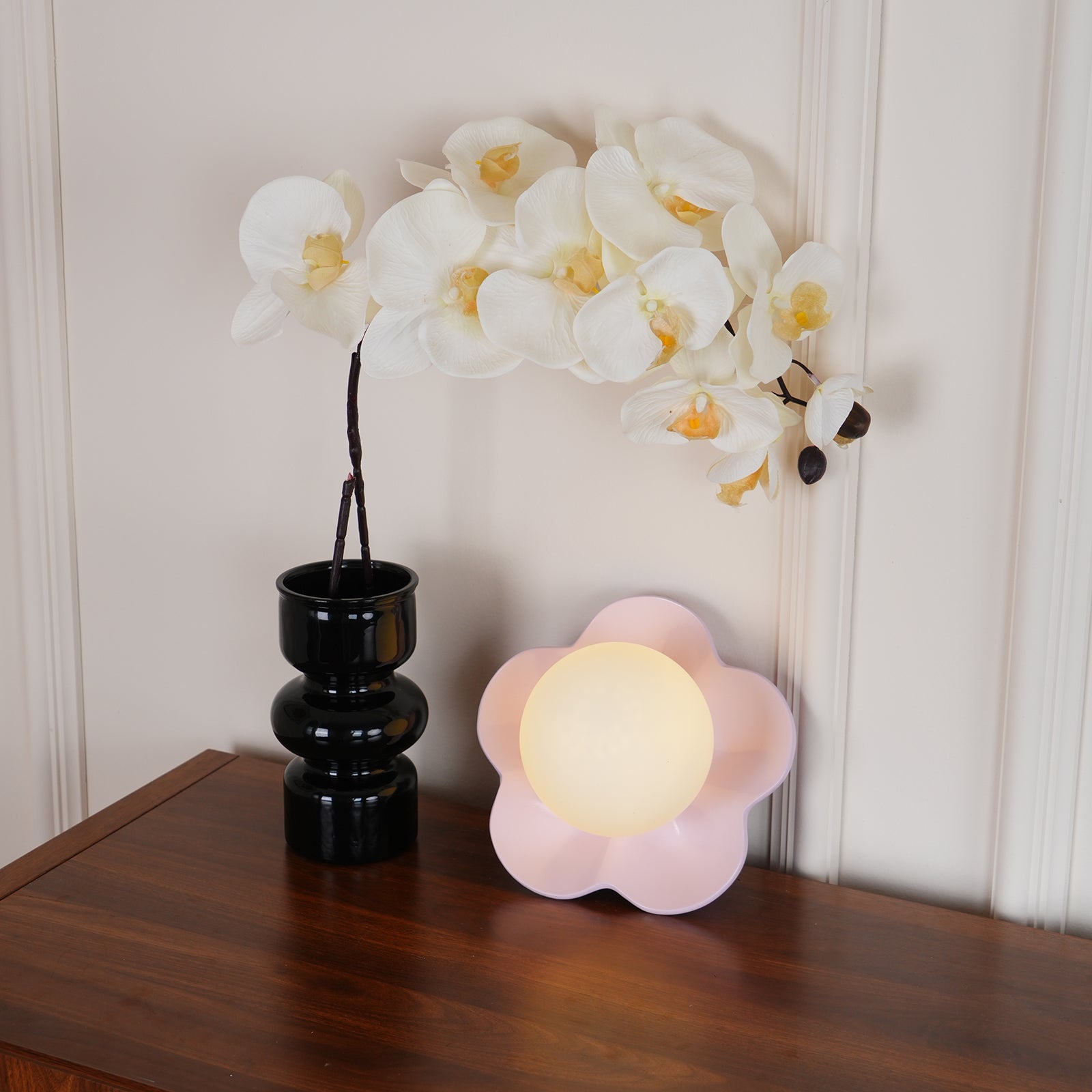 Meluna Yellow Flower Wall Lamp - Letslighting