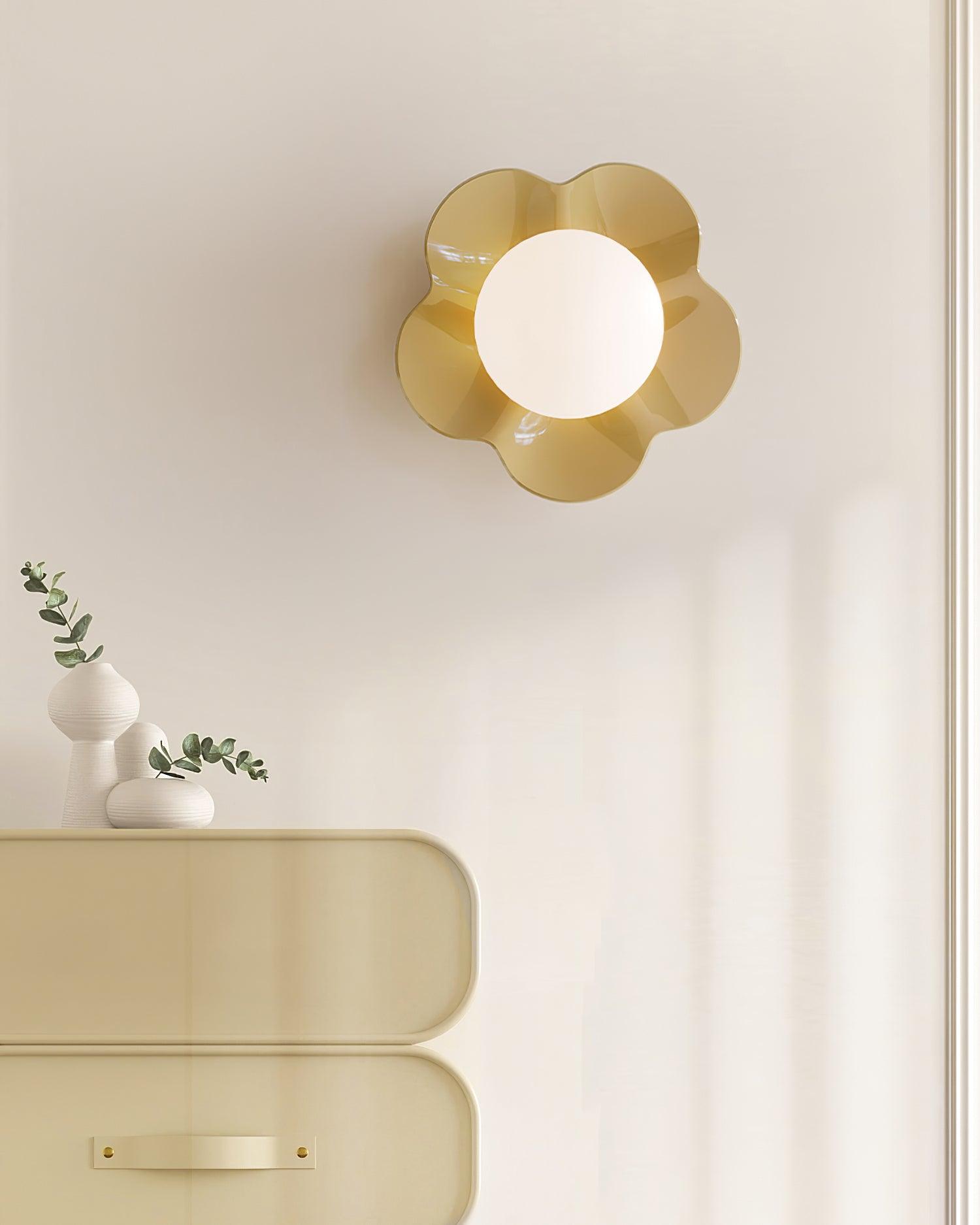 Arcore Resin Playful Wall Lamp - Letslighting