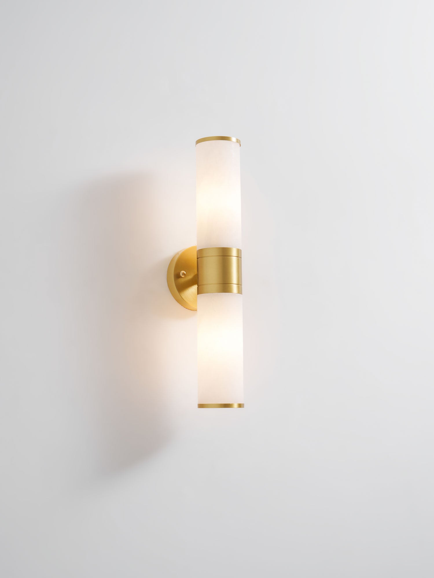 Kaia Minimalist Alabaster Wall Lamp - Letslighting