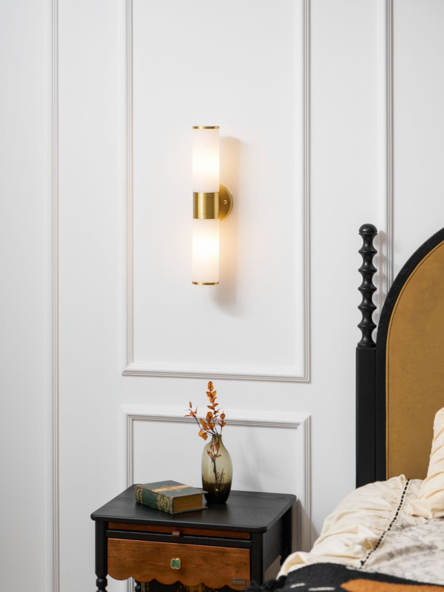 Kaia Minimalist Alabaster Wall Lamp - Letslighting