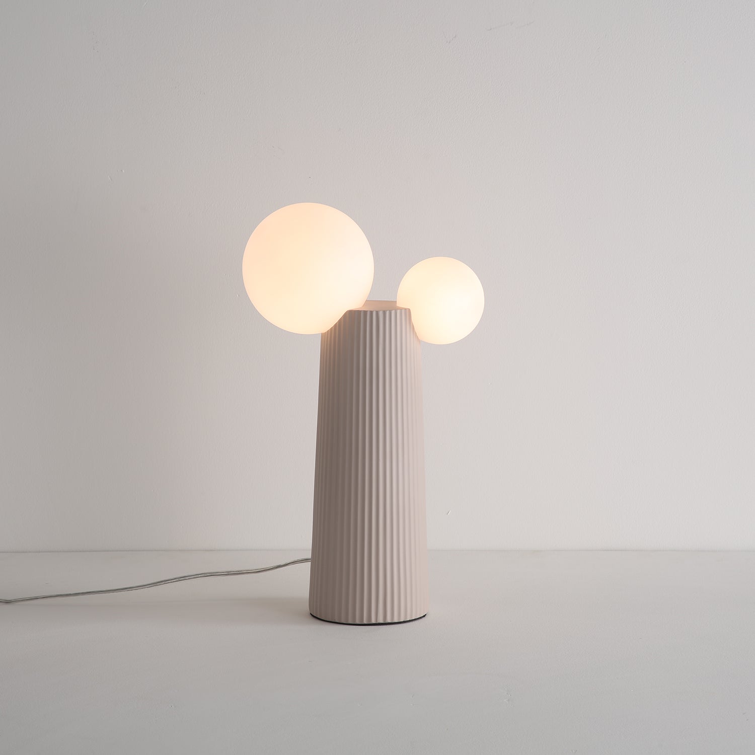 Zenithre Resin Plastic Table Lamp - Letslighting