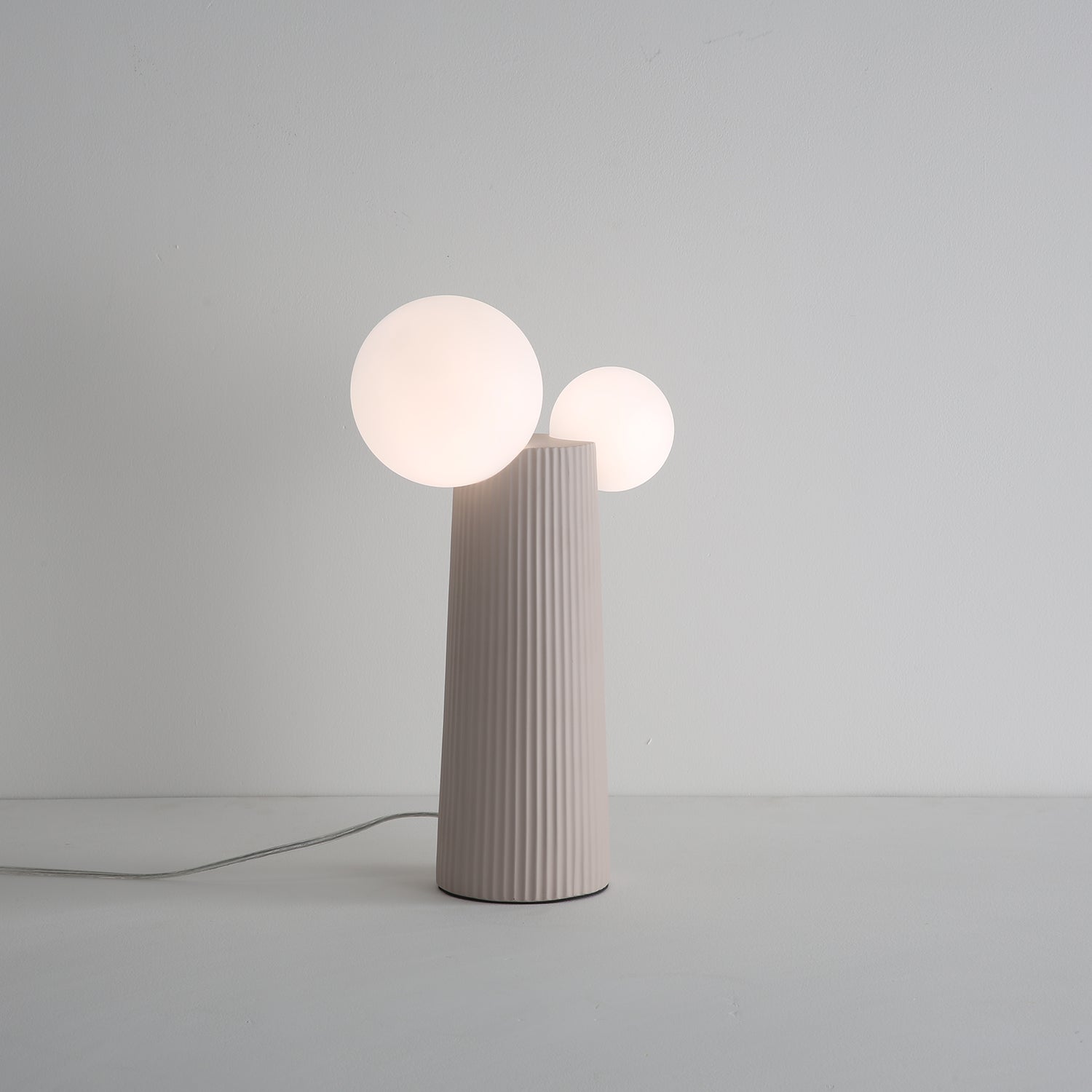Zenithre Resin Plastic Table Lamp - Letslighting
