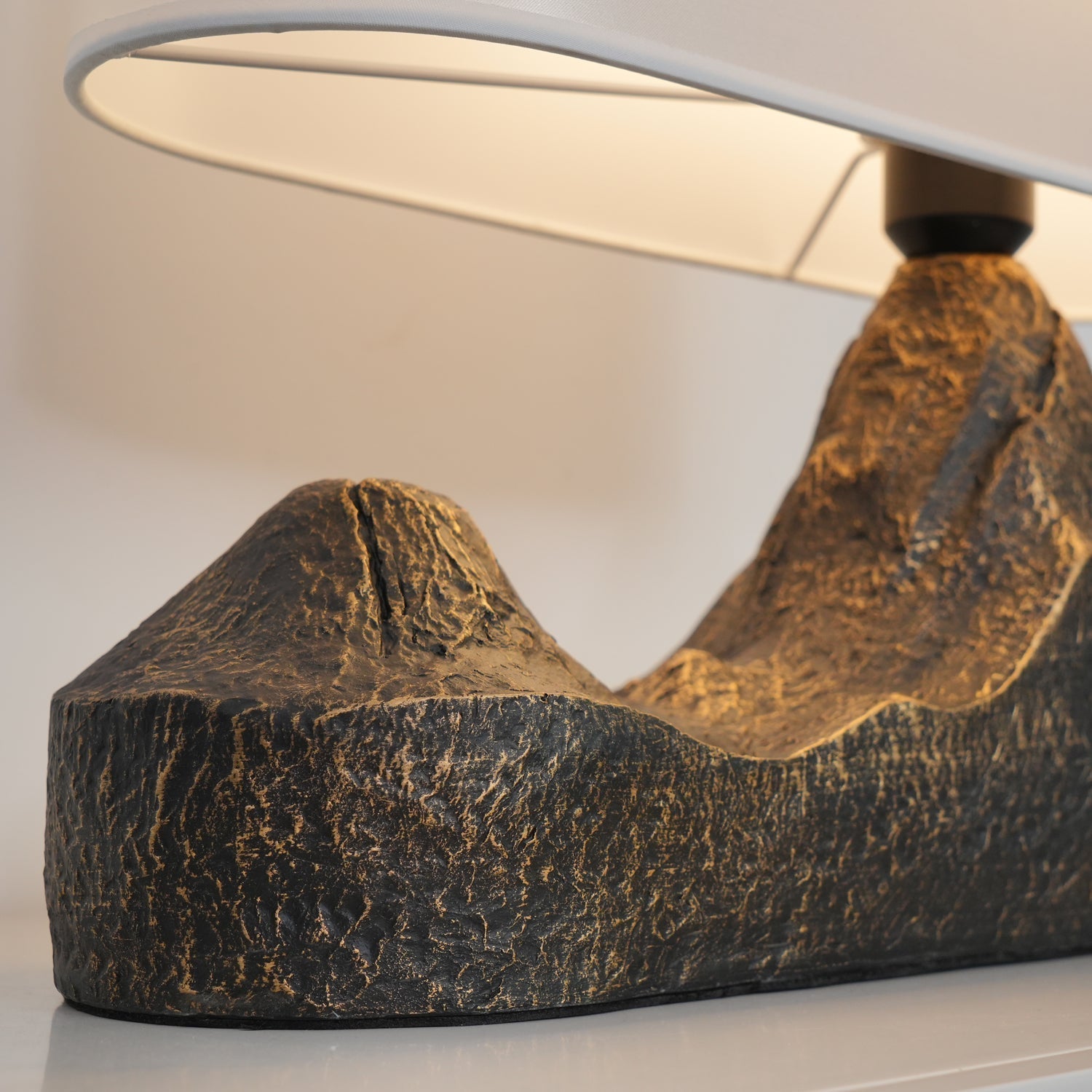 Michelle Natural Resin Table Lamp - Letslighting