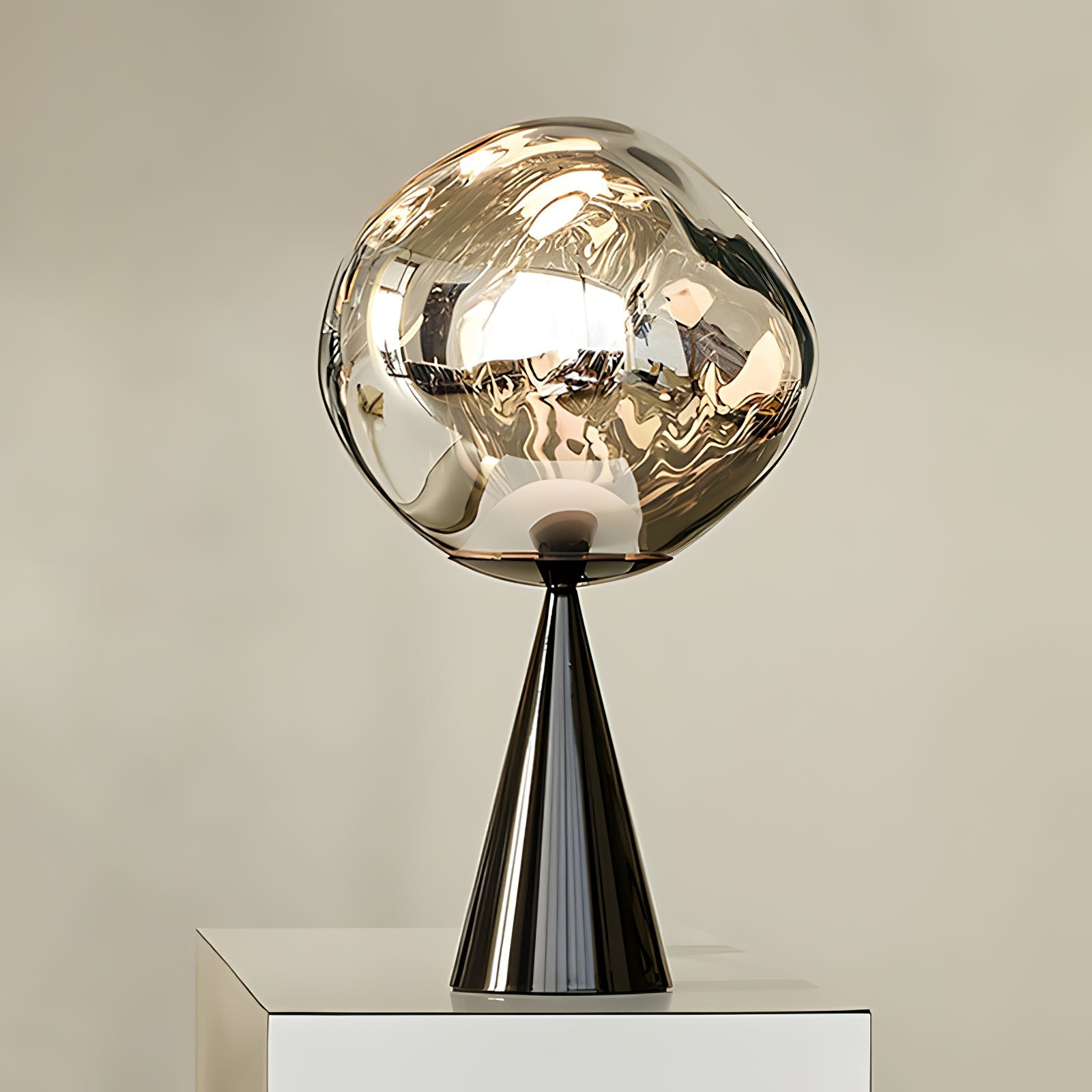 Wren Modern Table Lamp - Letslighting