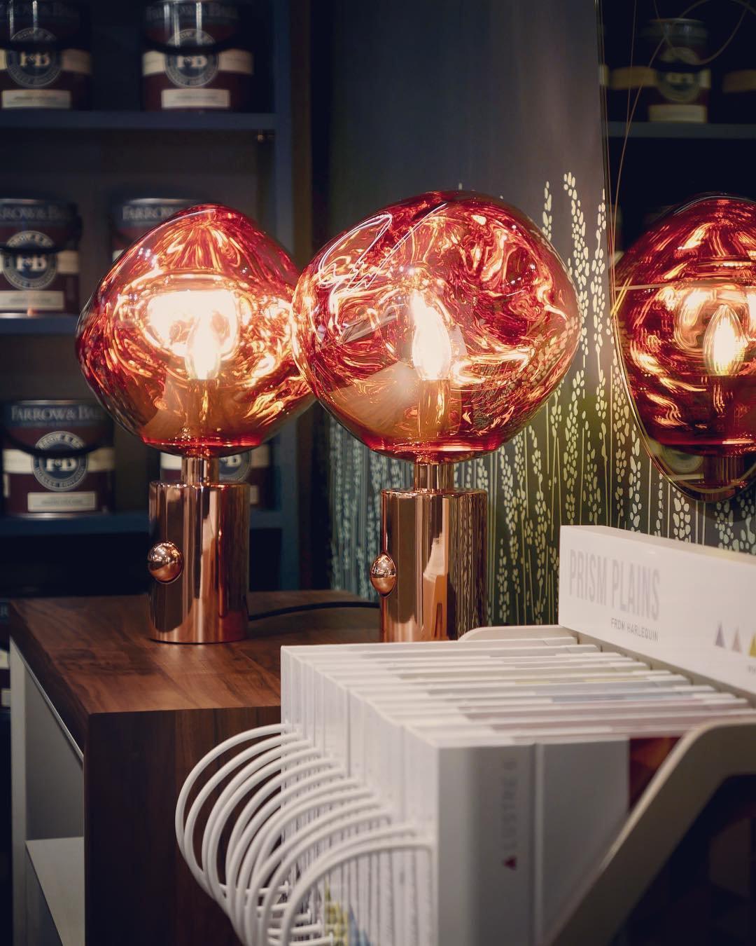 Velan Artistic Table Lamp - Letslighting