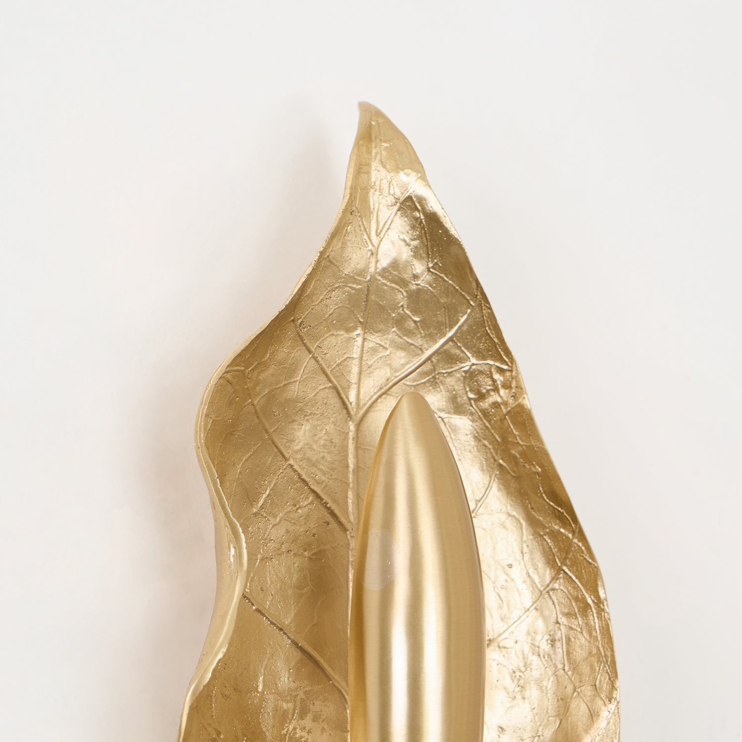 Evraee Nordic Art Leaf Brass Wall Lamp - Letslighting