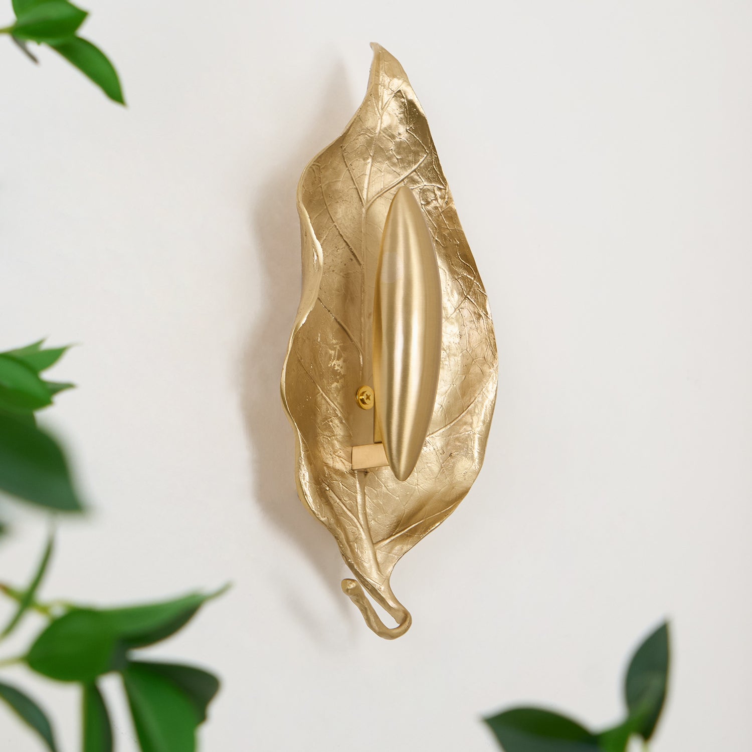 Evraee Nordic Art Leaf Brass Wall Lamp - Letslighting
