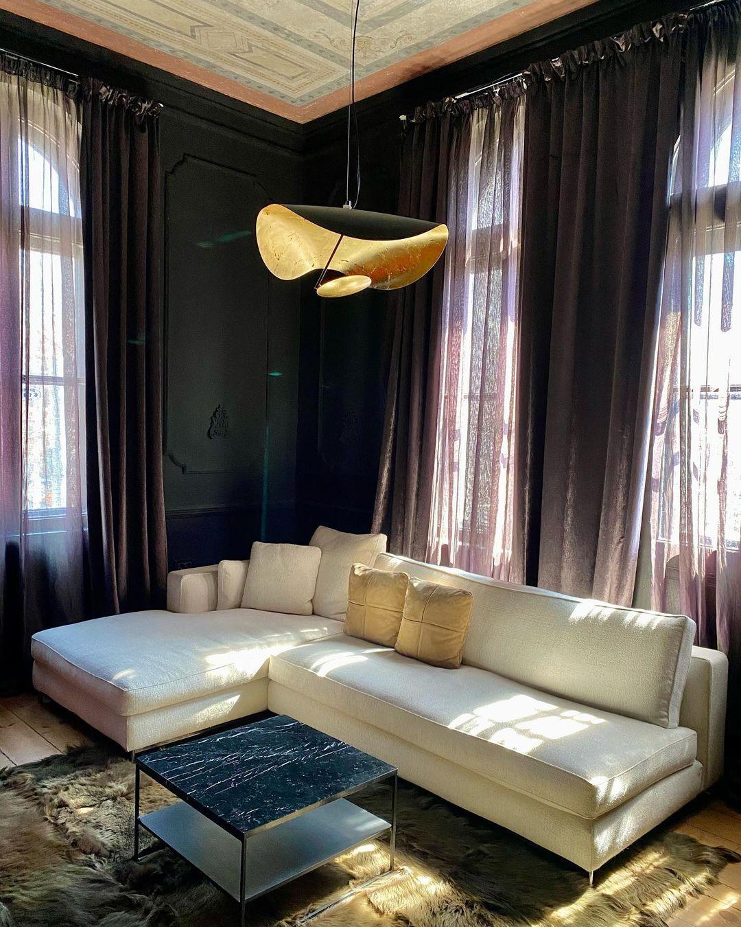 Lustra Pendant Lamp Black Gold Curved Shade - Letslighting