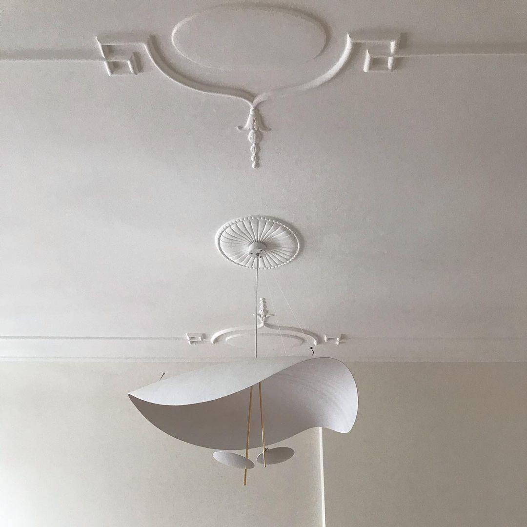 Lustra Pendant Lamp Black Gold Curved Shade - Letslighting