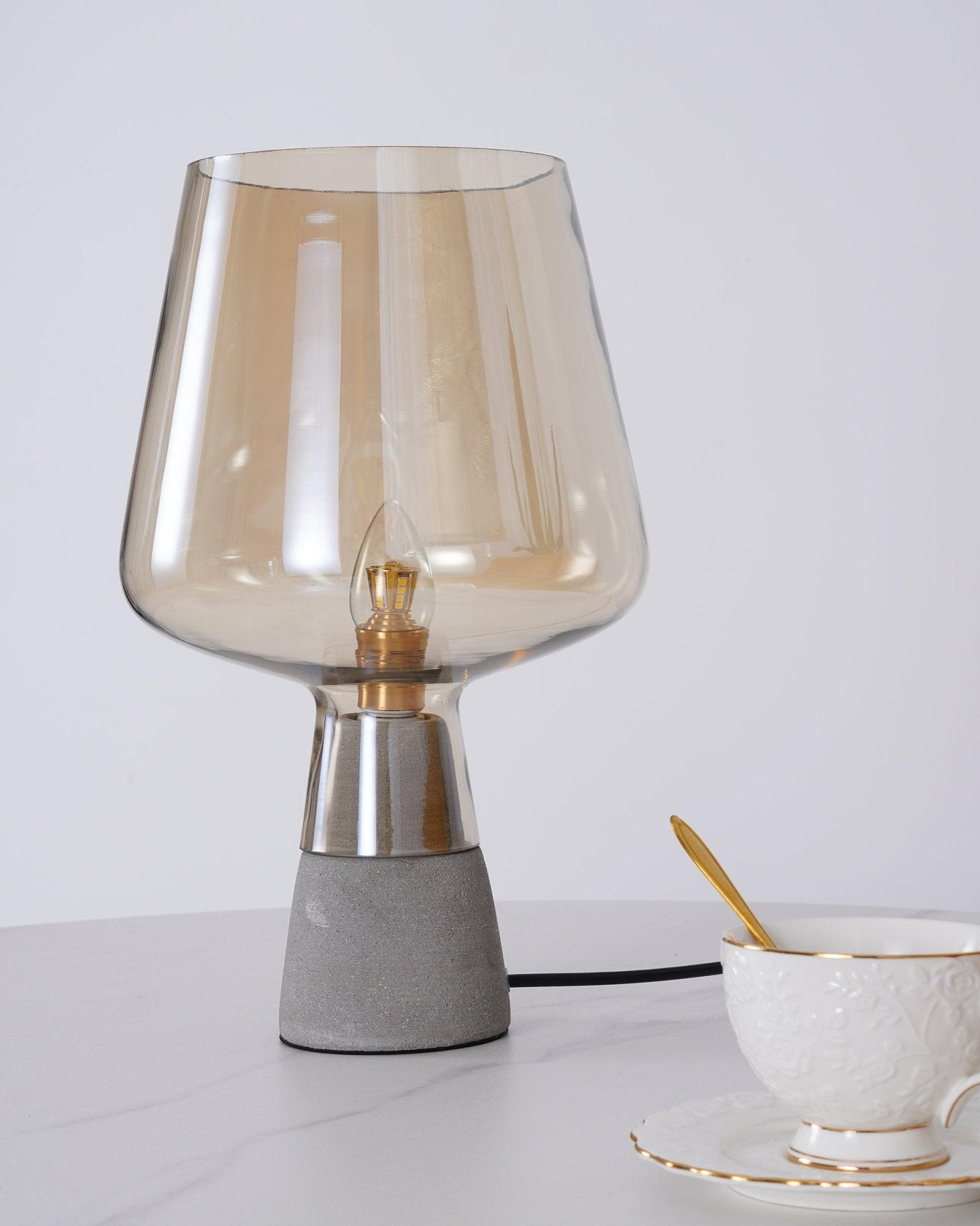 Lydia Minimalist Cement Table Lamp - Letslighting