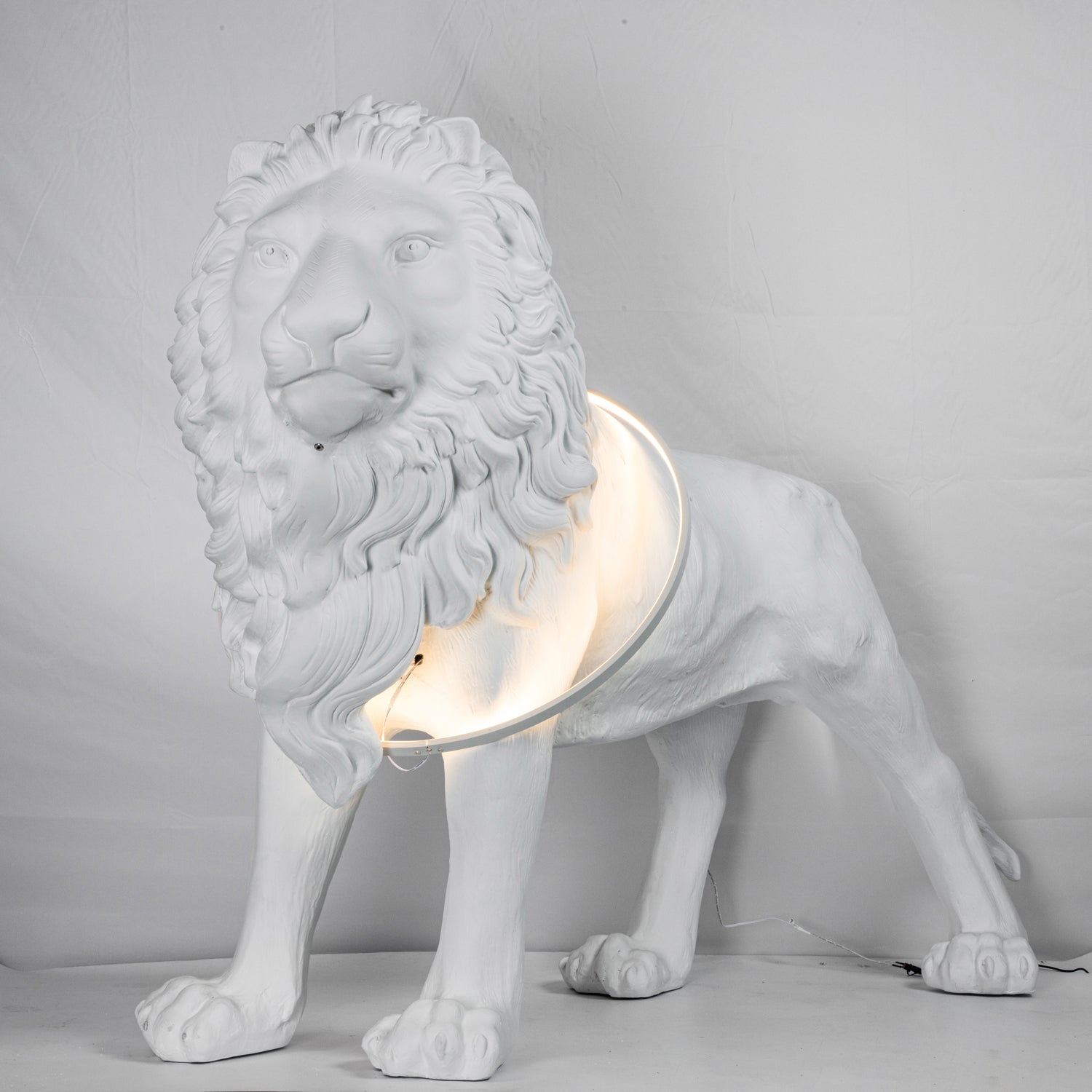 Ivsorila Lion Sculpture Floor Lamp - Letslighting