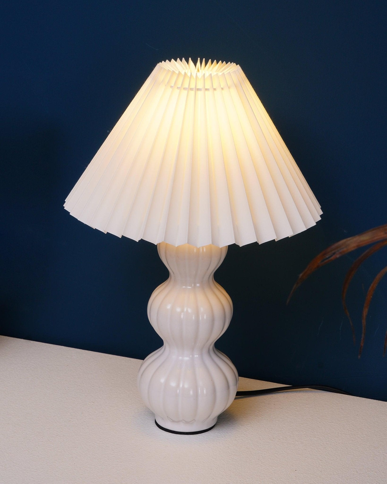 Serena Vintage Fabric Table lamp - Letslighting