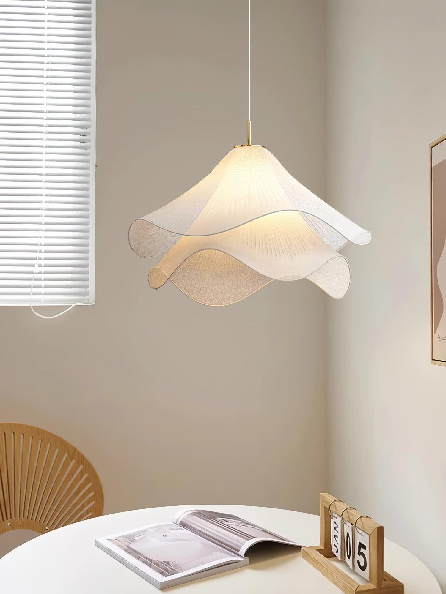 Lustra Pendant Light Bloom Floral Elegant - Letslighting