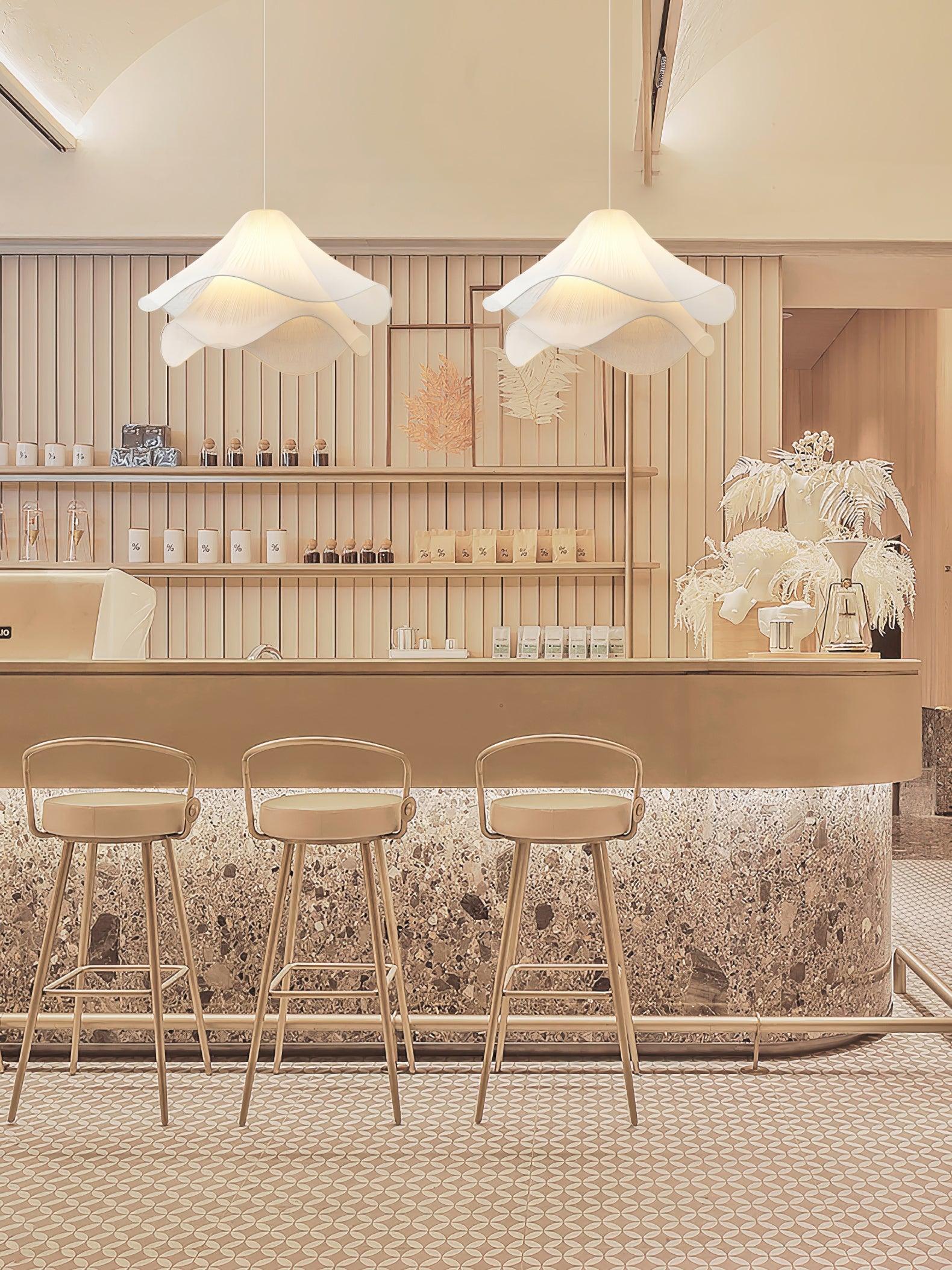 Lustra Pendant Light Bloom Floral Elegant - Letslighting