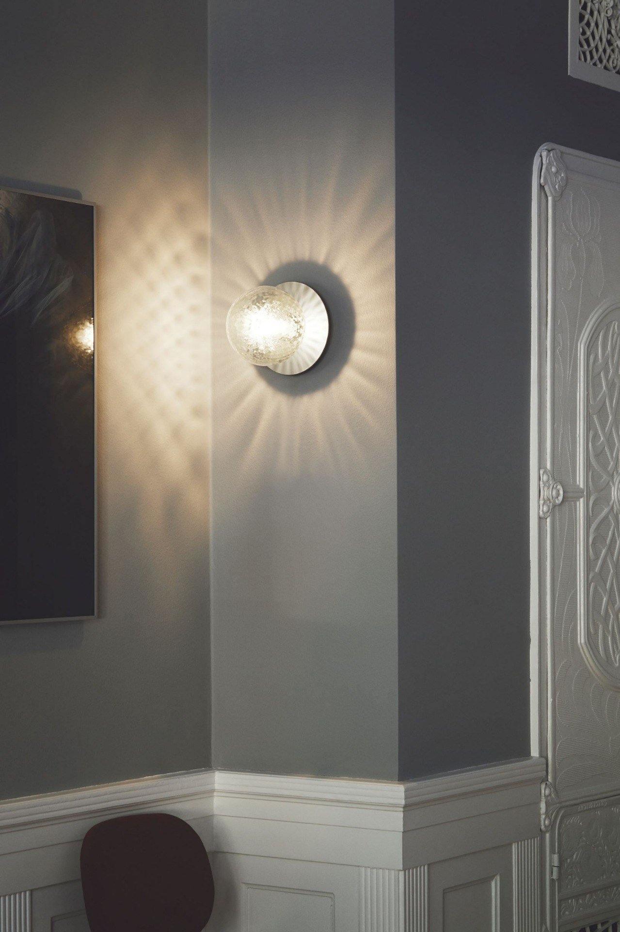 Lustra Wall Lamp Disc Globe Minimalist - Letslighting