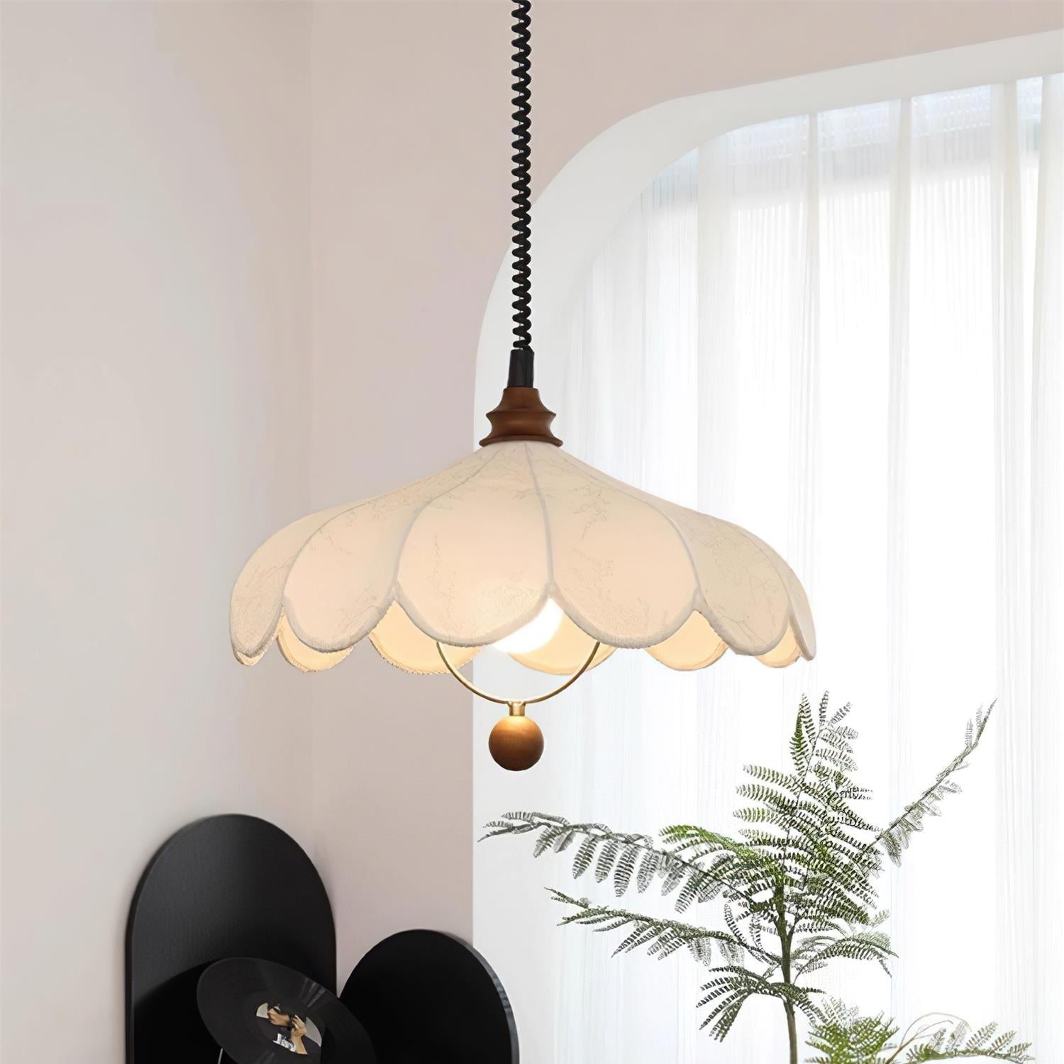 Ritta Vintage Floral Shade Pendant Light - Letslighting