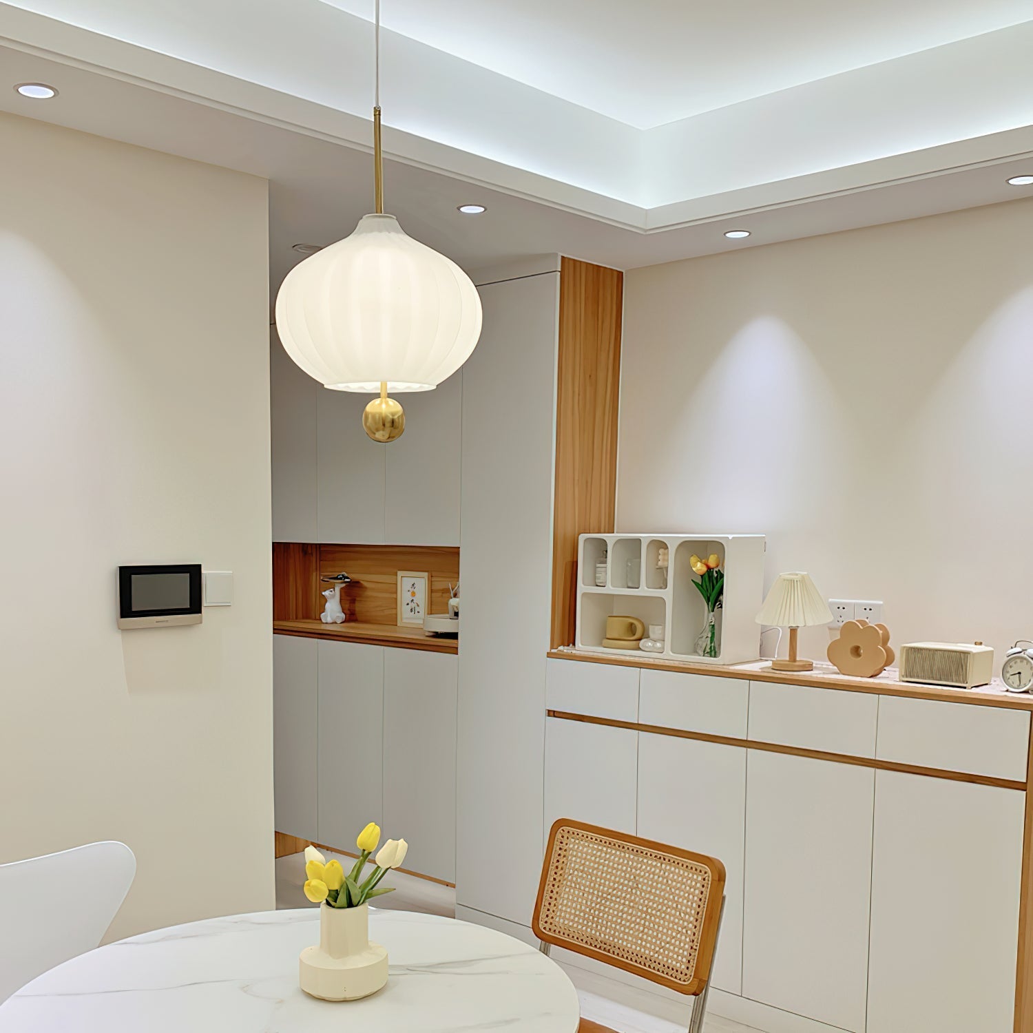 Zamarir Modern Minimalist Glass Pendant Lamp - Letslighting