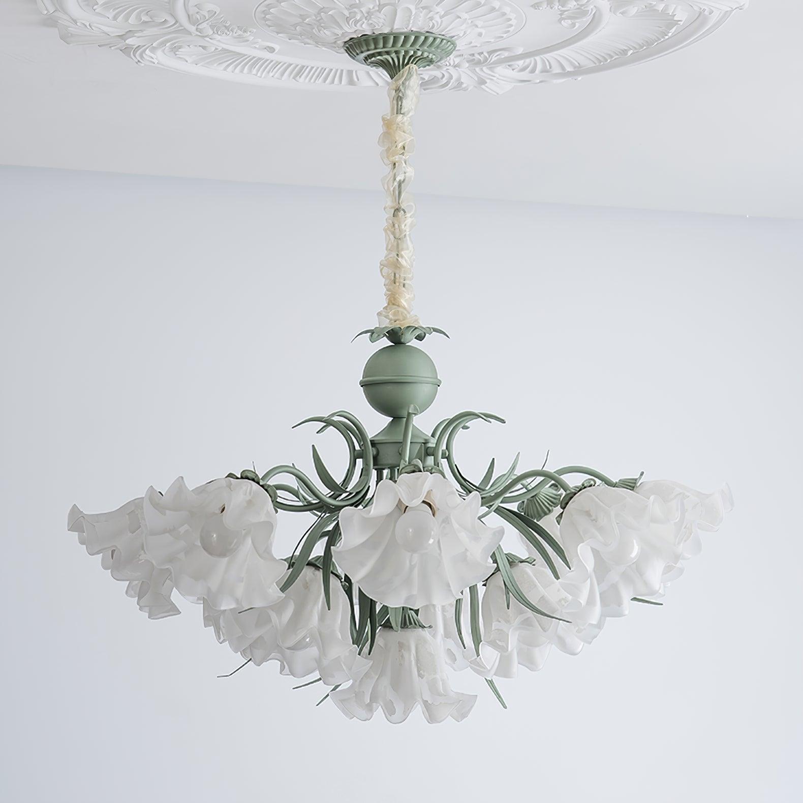 Lustra Chandelier Flower with Petals and Leaves - Letslighting