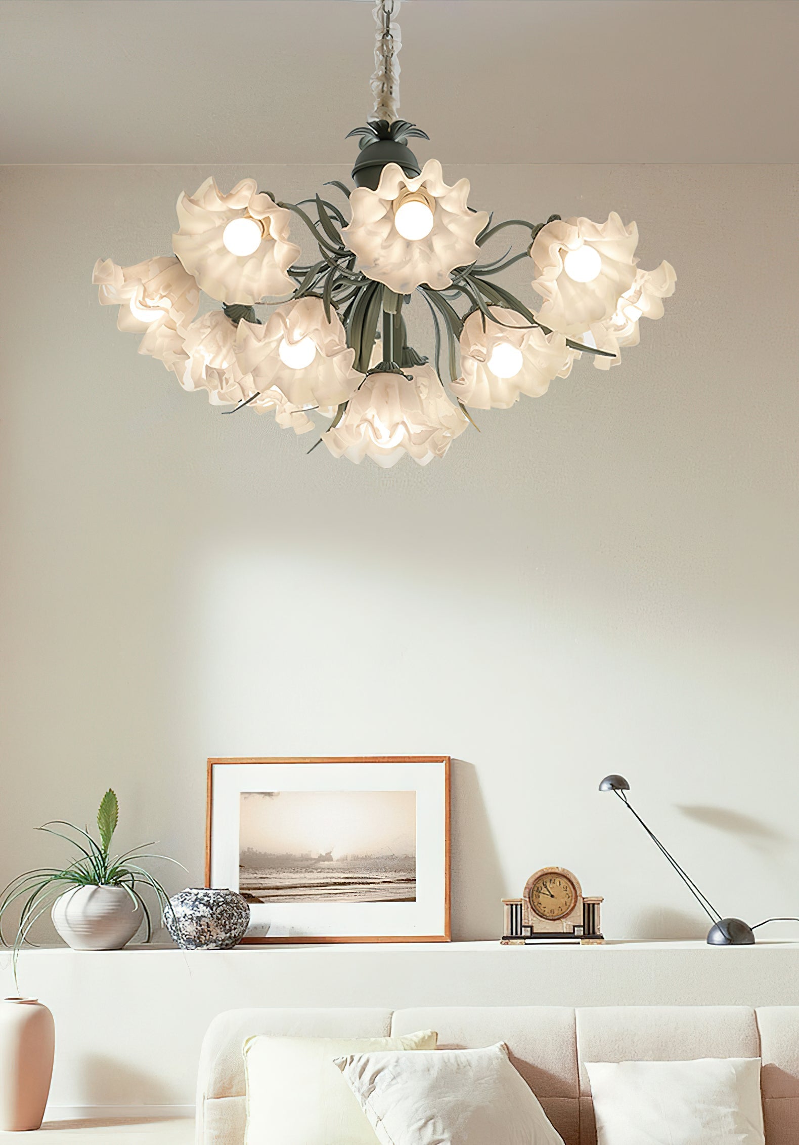 Lustra Chandelier Flower with Petals and Leaves - Letslighting