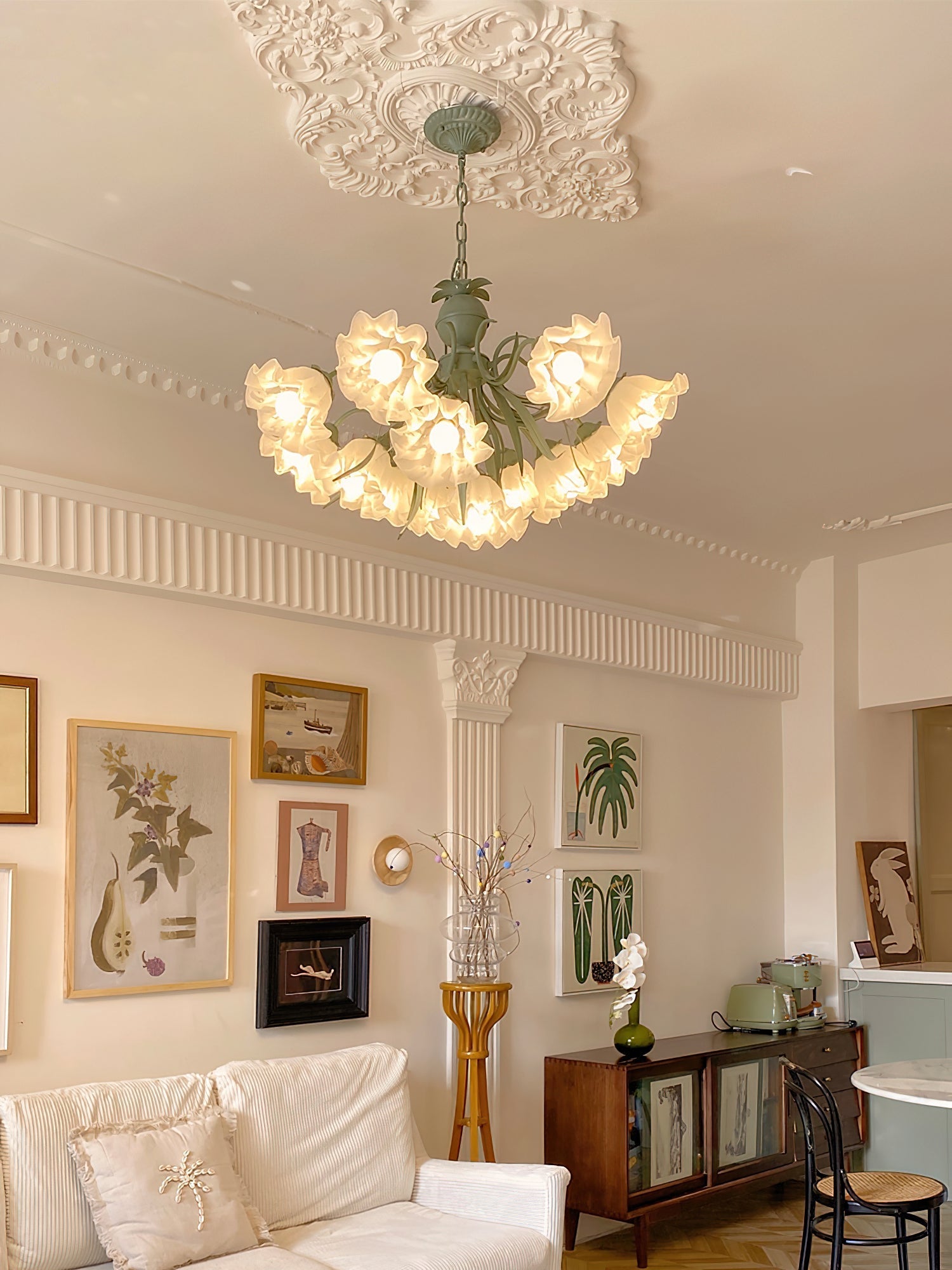 Lustra Chandelier Flower with Petals and Leaves - Letslighting