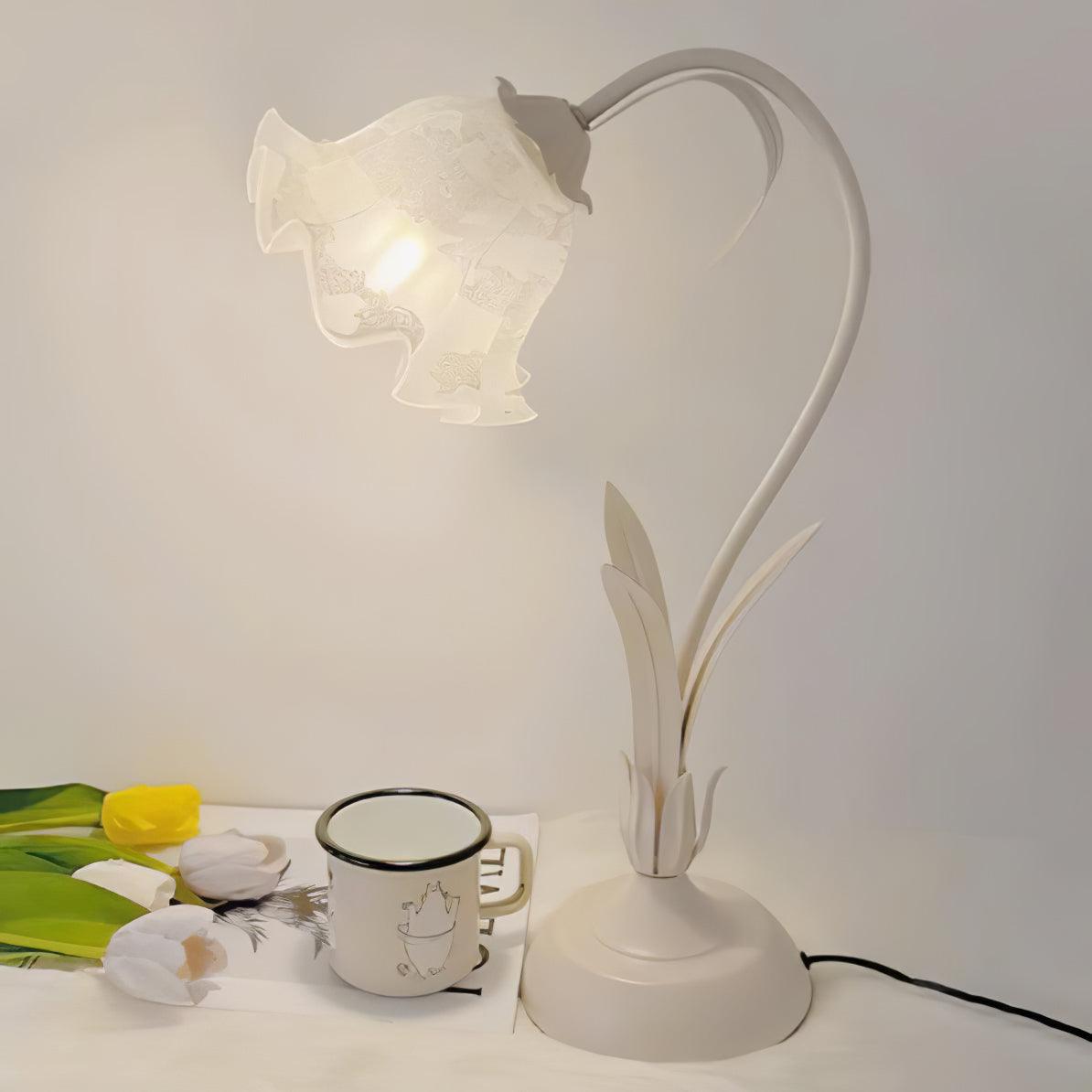 Zorien Acrylic Floral Table Lamp - Letslighting