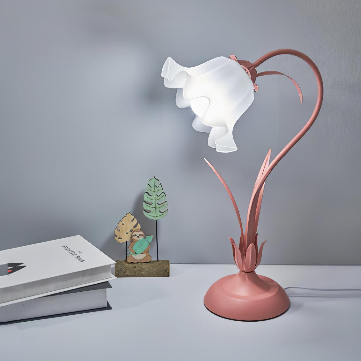Zorien Acrylic Floral Table Lamp - Letslighting