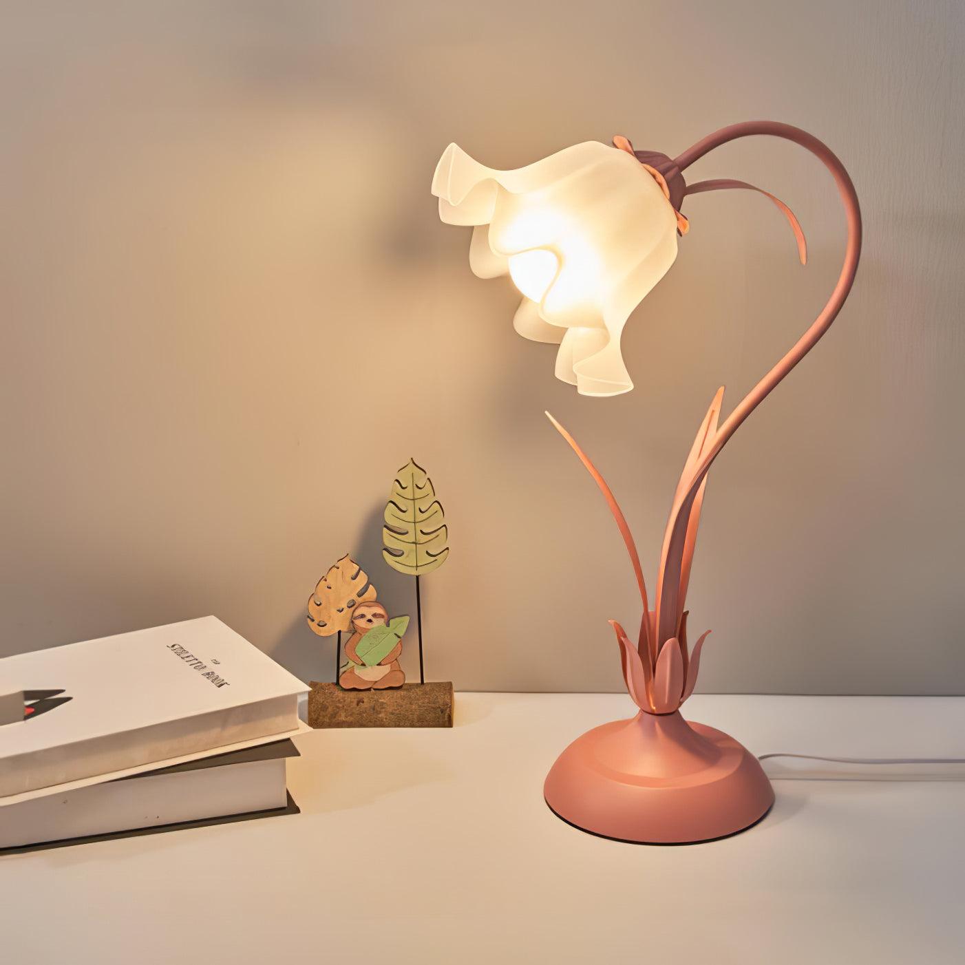 Zorien Acrylic Floral Table Lamp - Letslighting
