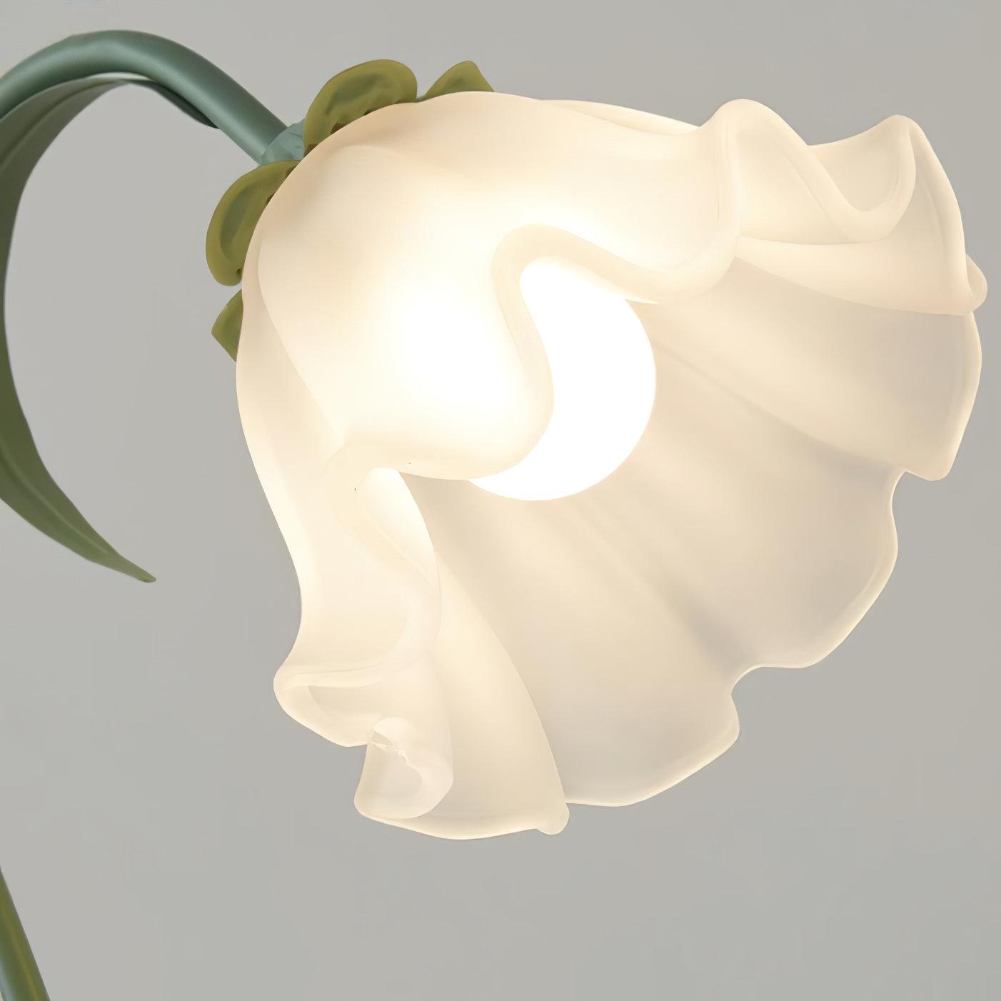 Zorien Acrylic Floral Table Lamp - Letslighting