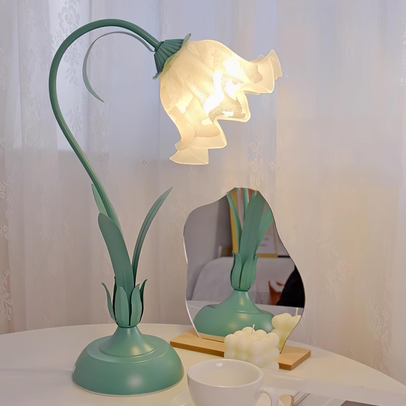 Zorien Acrylic Floral Table Lamp - Letslighting