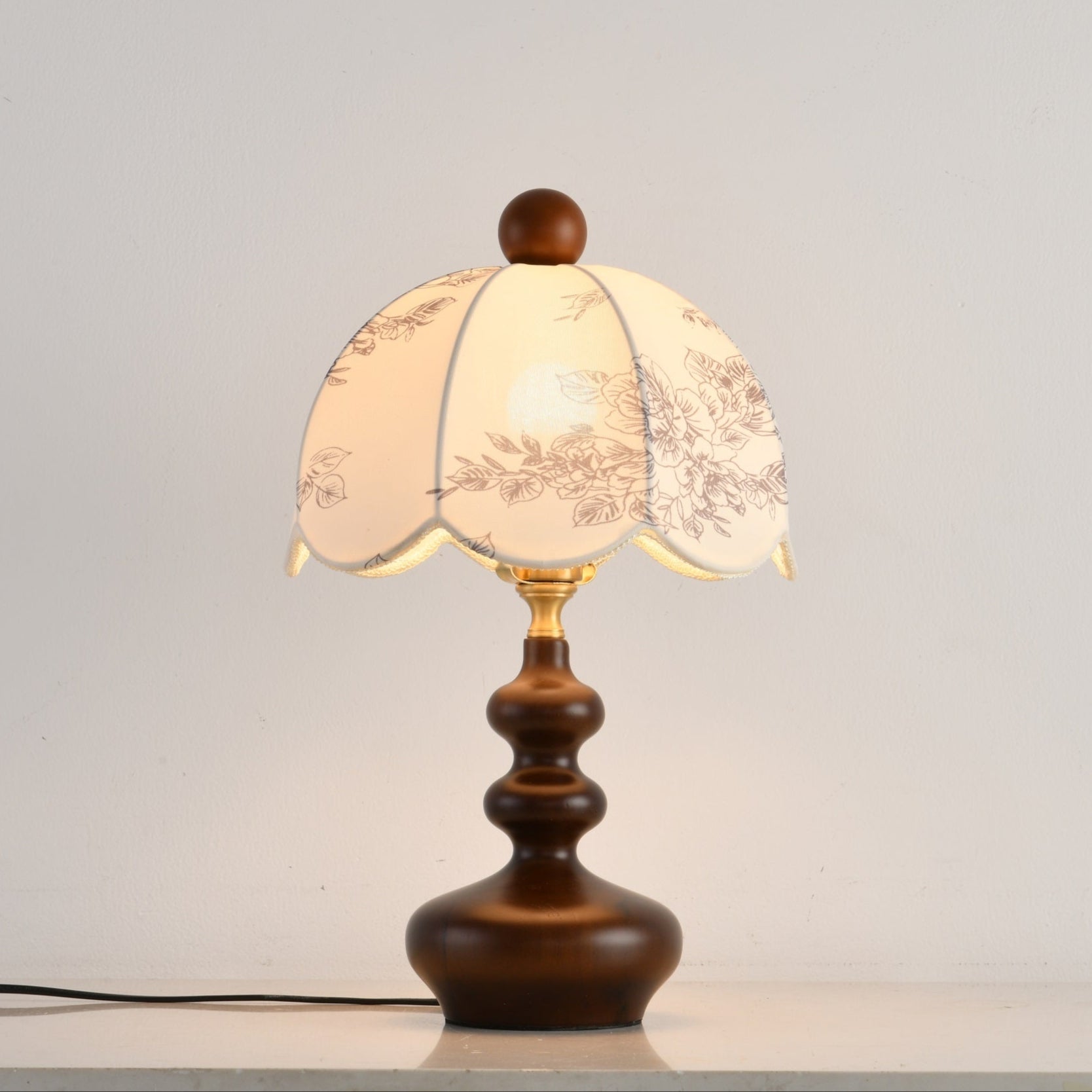 Clara Vintage Table Lamp - Letslighting