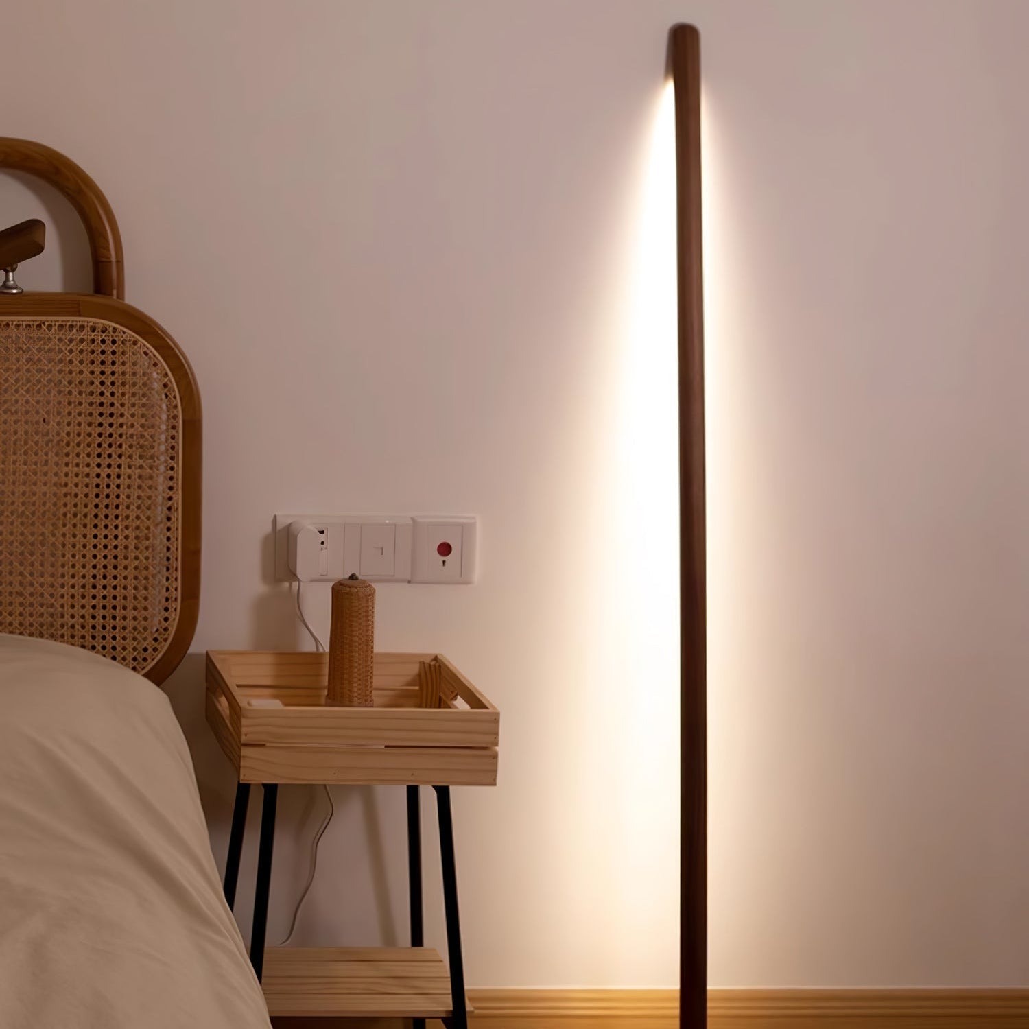Amos Linear Modern Wood Floor Lamp - Letslighting