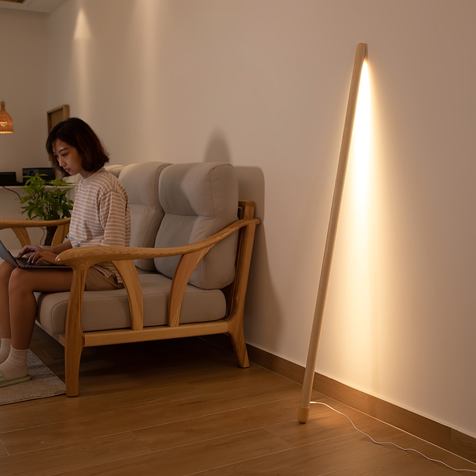 Amos Linear Modern Wood Floor Lamp - Letslighting