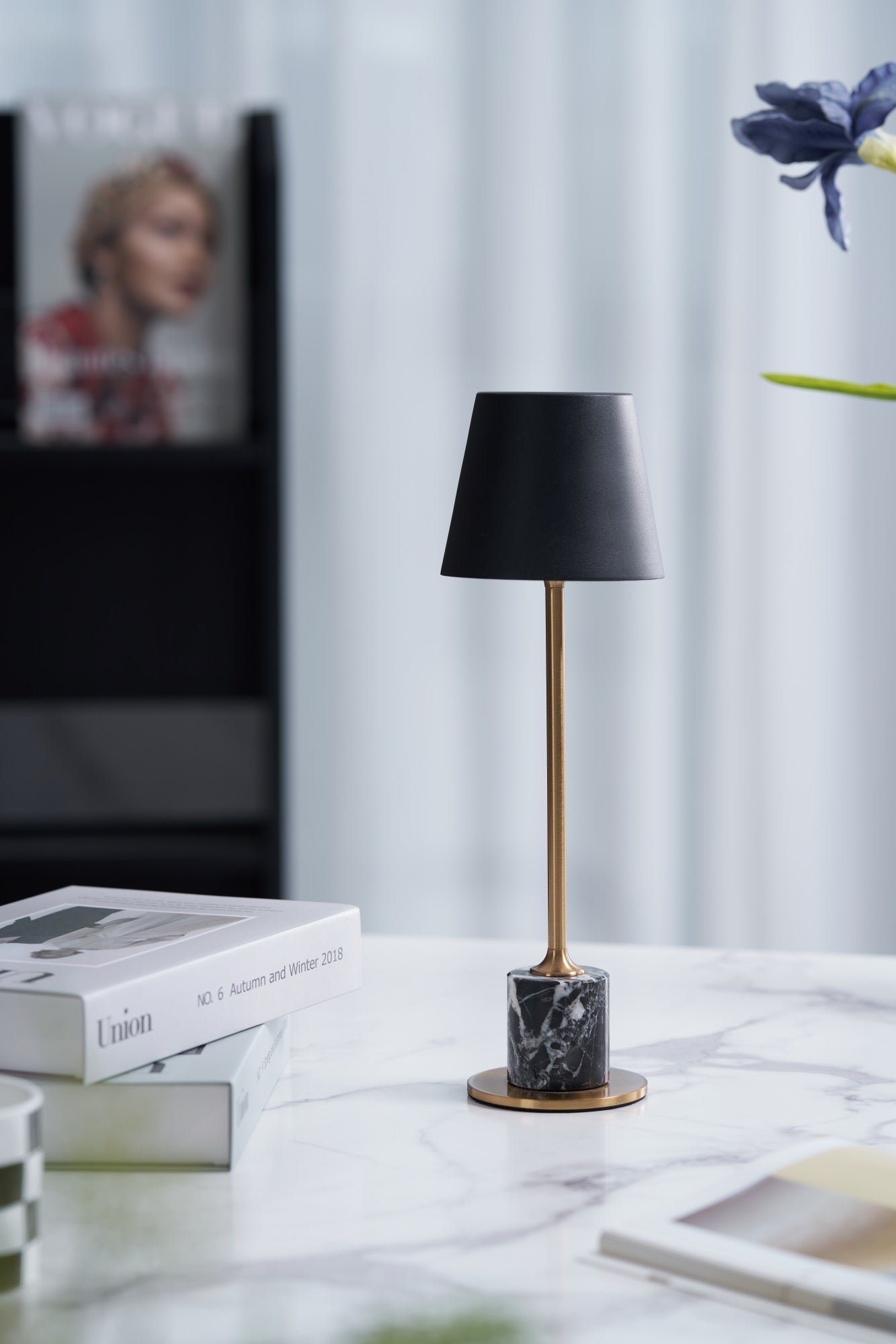 Penny Minimalist Table Lamp - Letslighting
