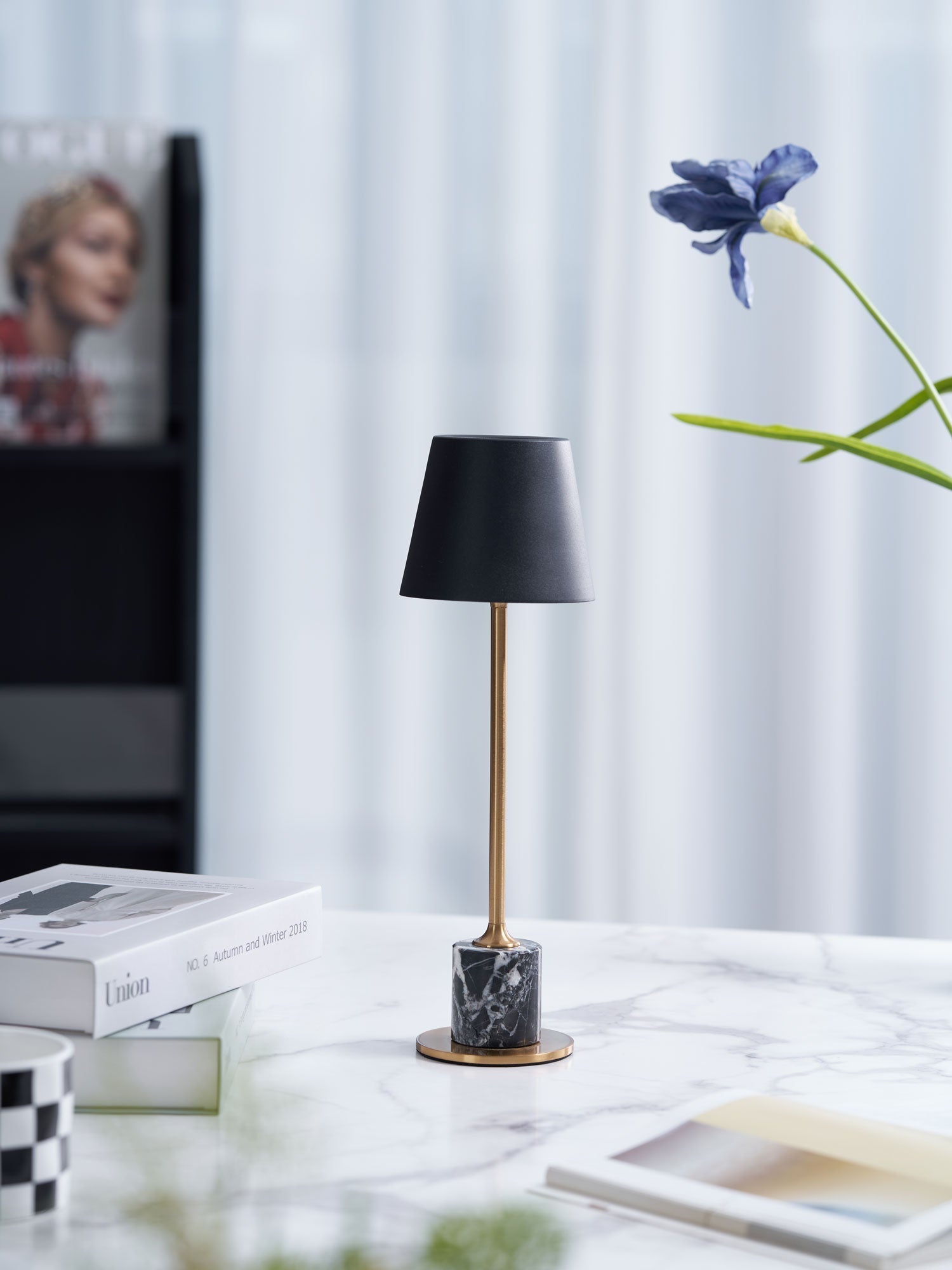 Penny Minimalist Table Lamp - Letslighting