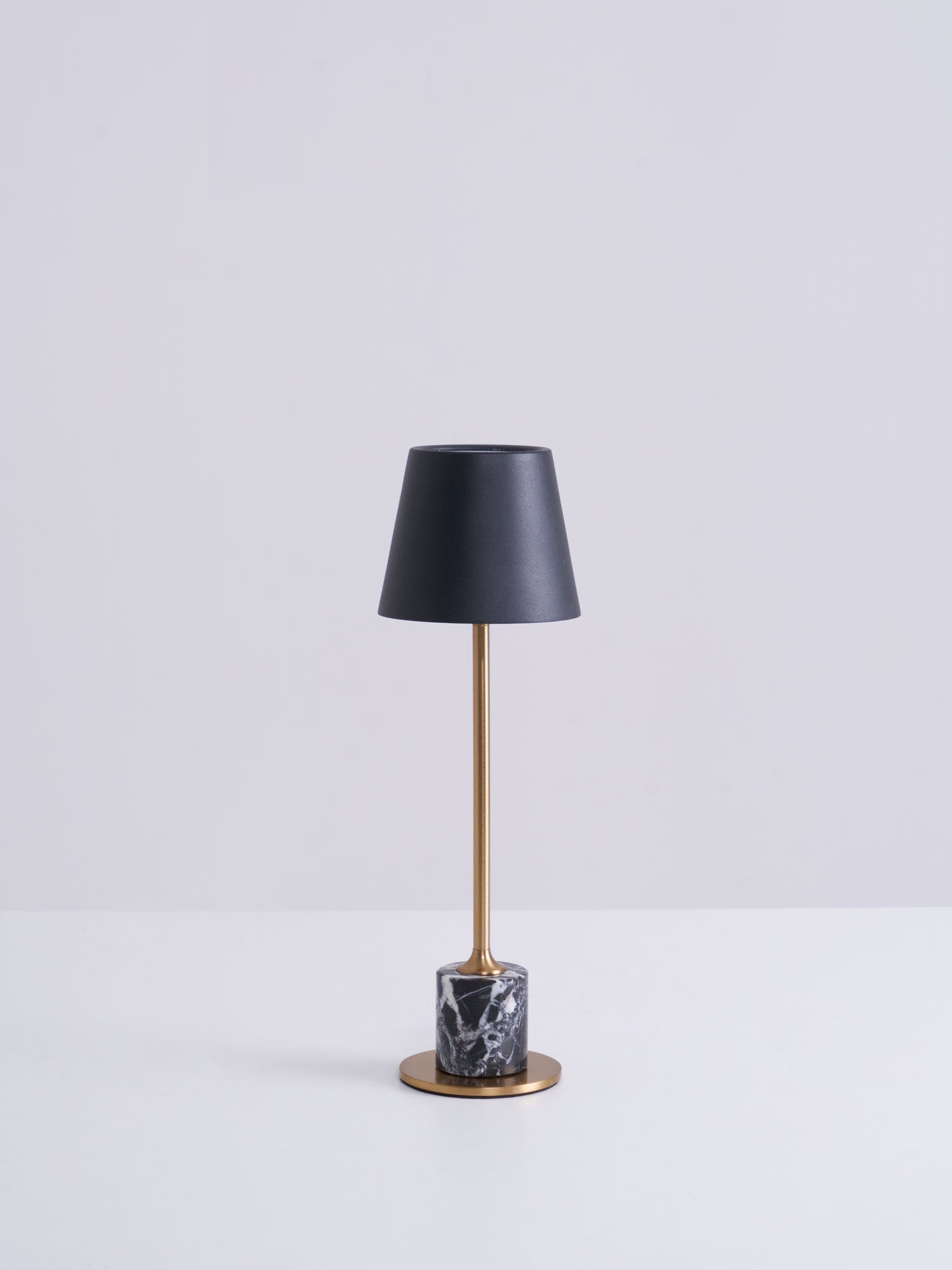 Penny Minimalist Table Lamp - Letslighting