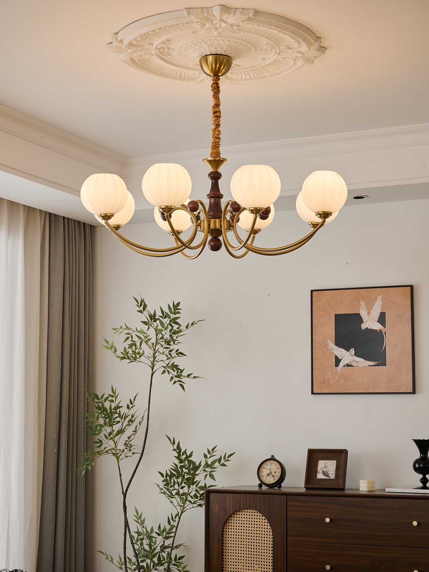 Omirara Traditional Elegance Vintage Wood Chandelier - Letslighting
