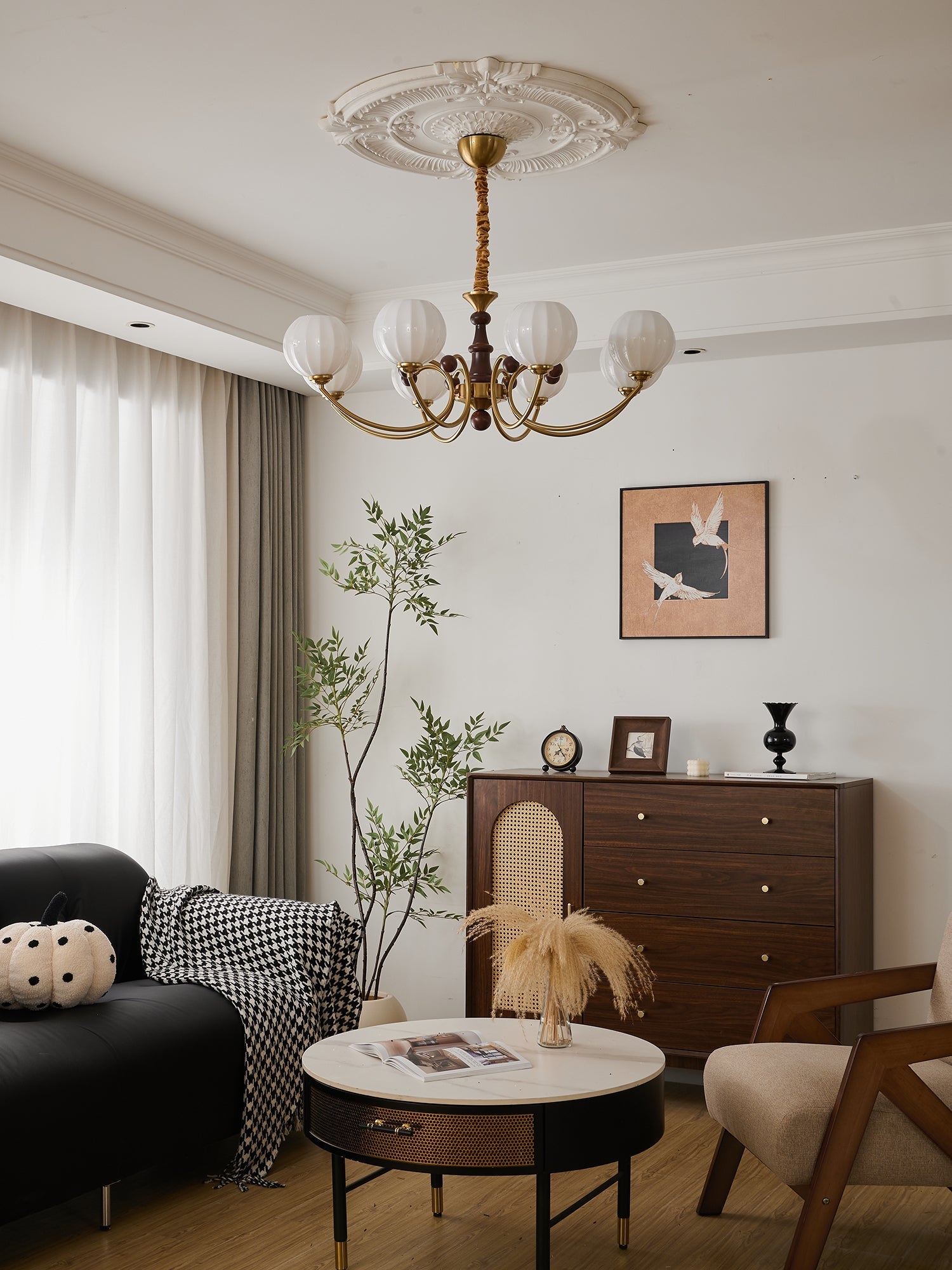 Omirara Traditional Elegance Vintage Wood Chandelier - Letslighting