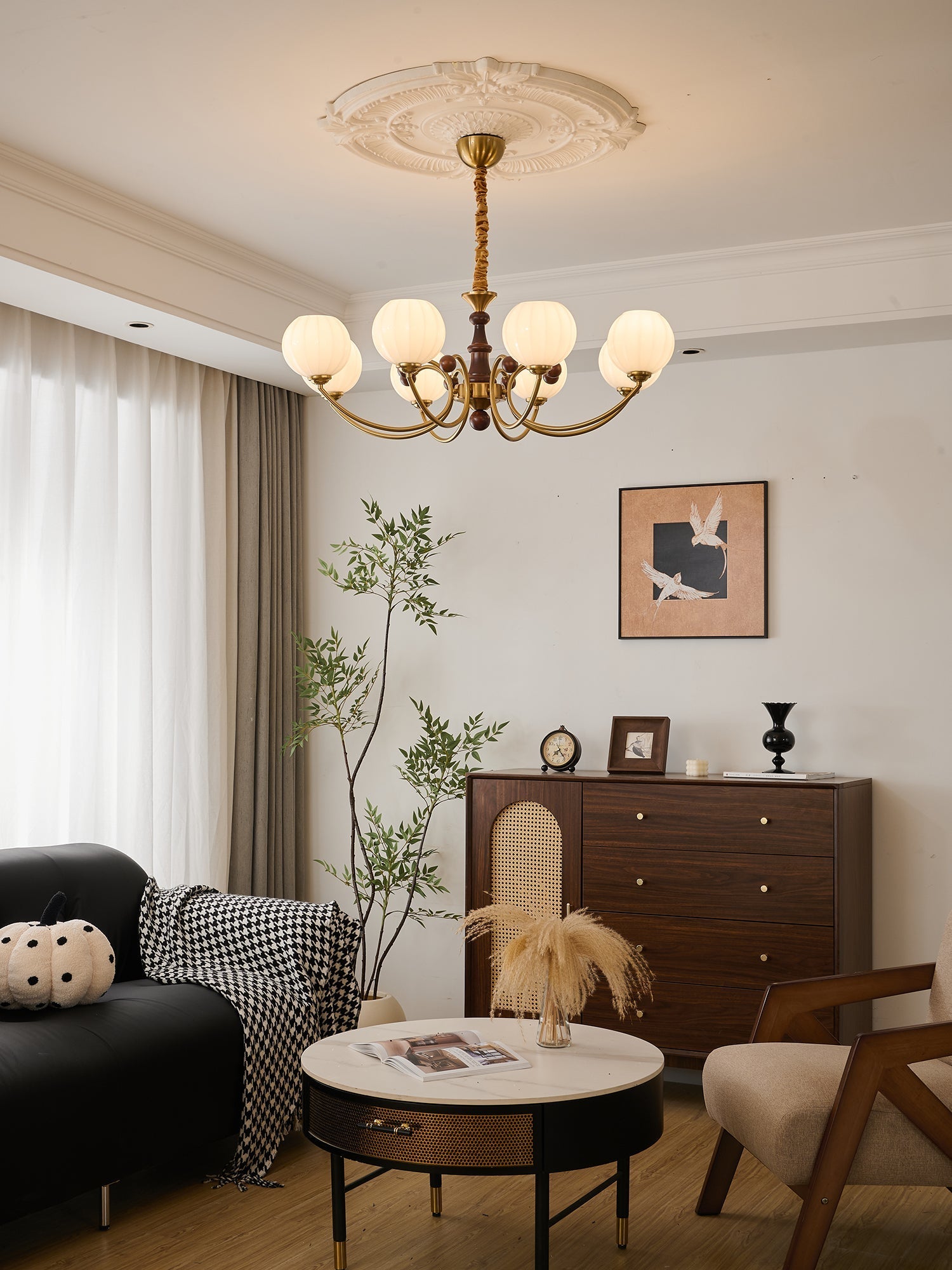 Omirara Traditional Elegance Vintage Wood Chandelier - Letslighting
