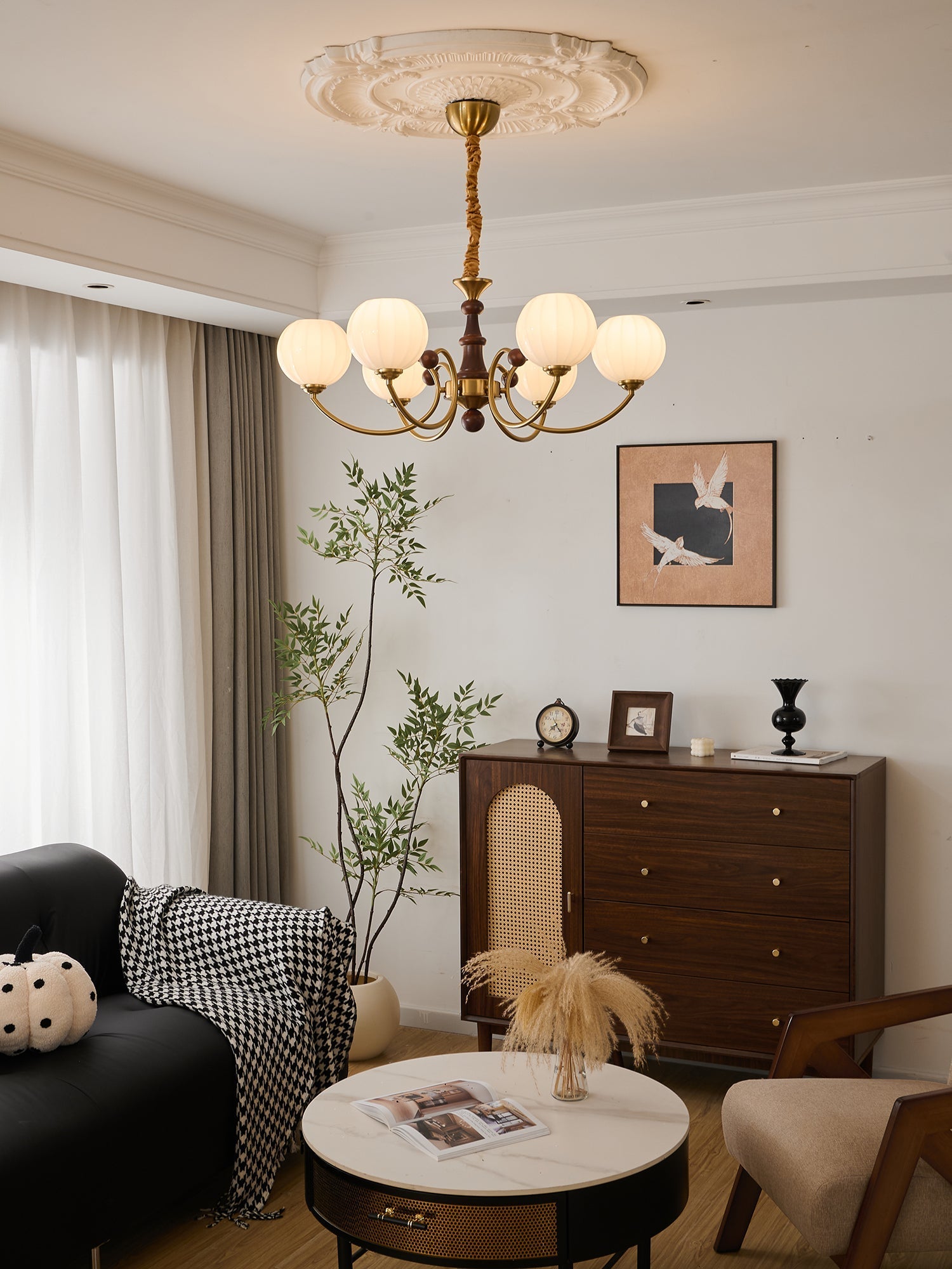 Omirara Traditional Elegance Vintage Wood Chandelier - Letslighting