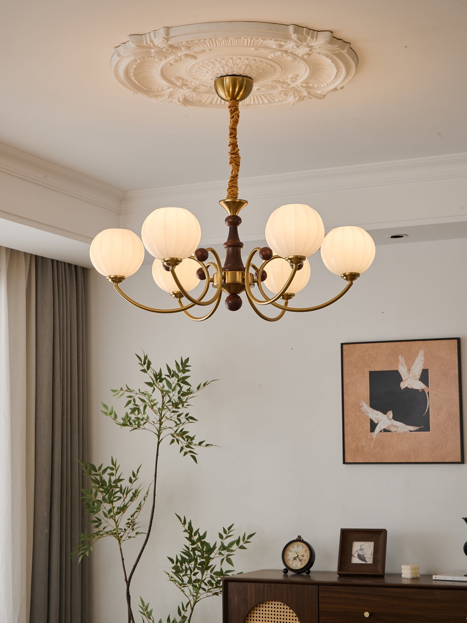 Omirara Traditional Elegance Vintage Wood Chandelier - Letslighting