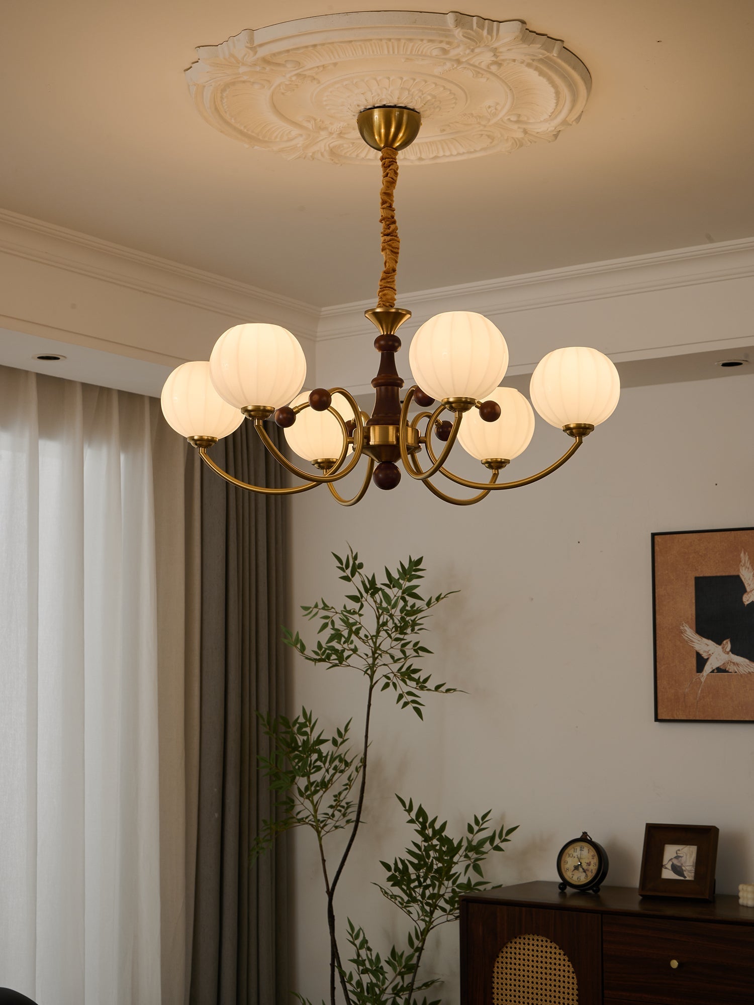 Omirara Traditional Elegance Vintage Wood Chandelier - Letslighting