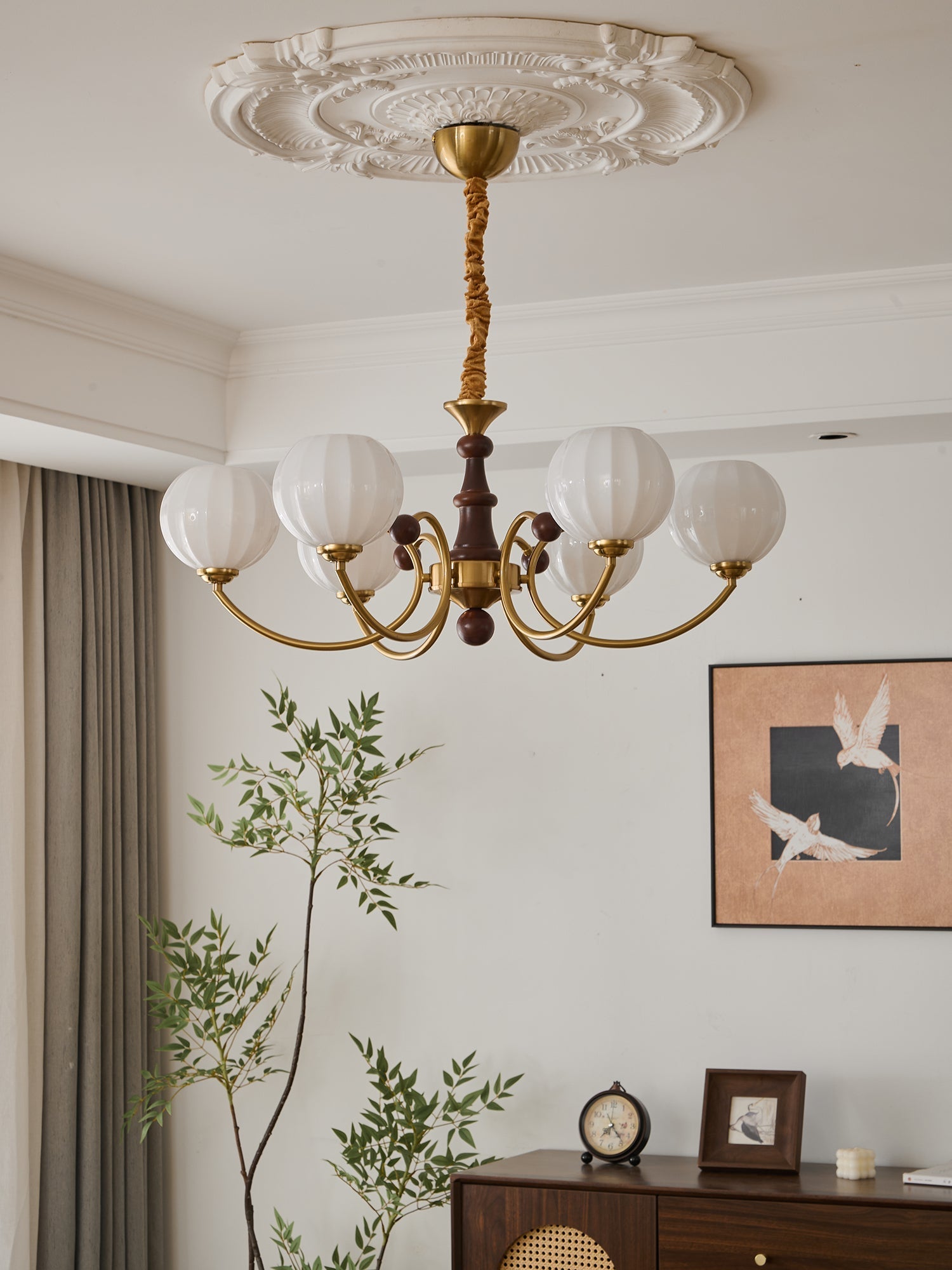 Omirara Traditional Elegance Vintage Wood Chandelier - Letslighting