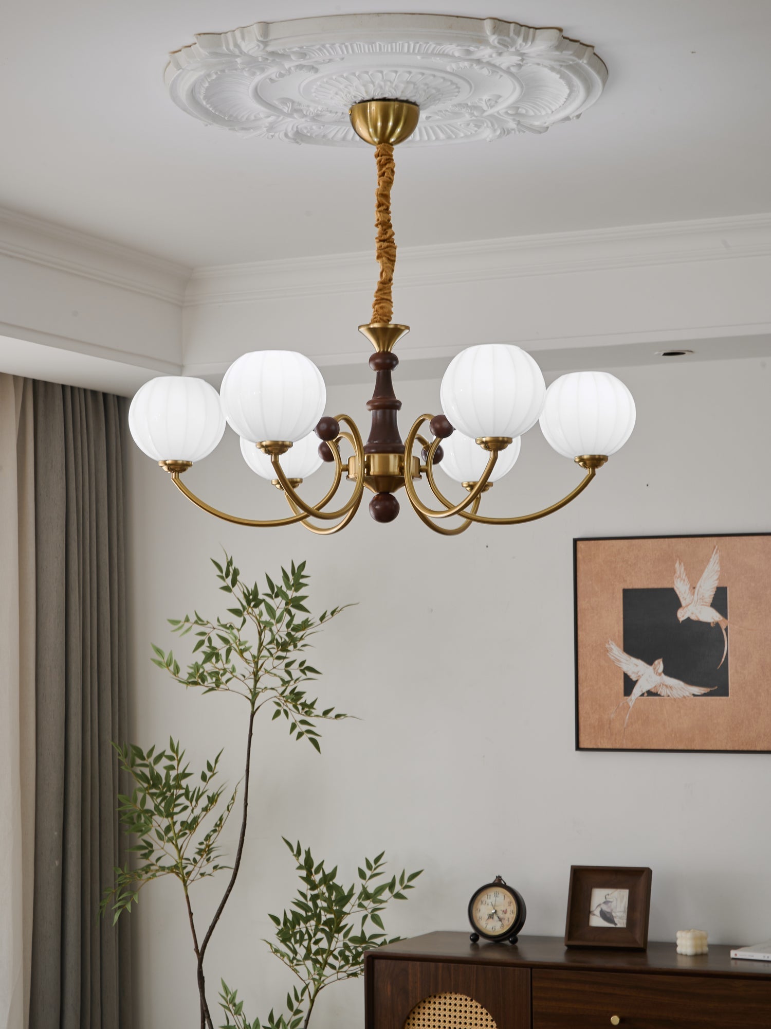 Omirara Traditional Elegance Vintage Wood Chandelier - Letslighting