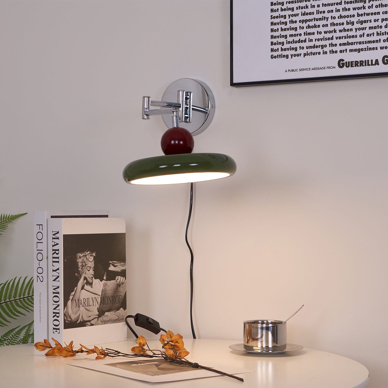Aira Plug-in Wall Lamp Green/Beige