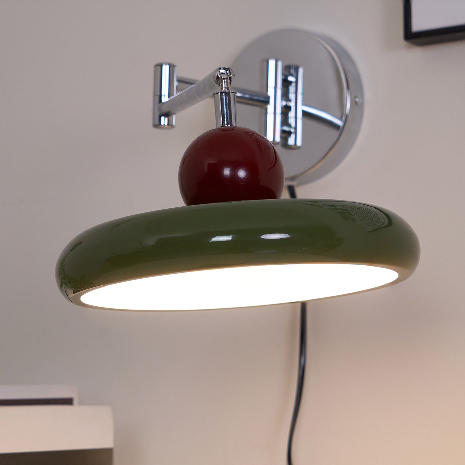 Aira Plug-in Wall Lamp Green/Beige