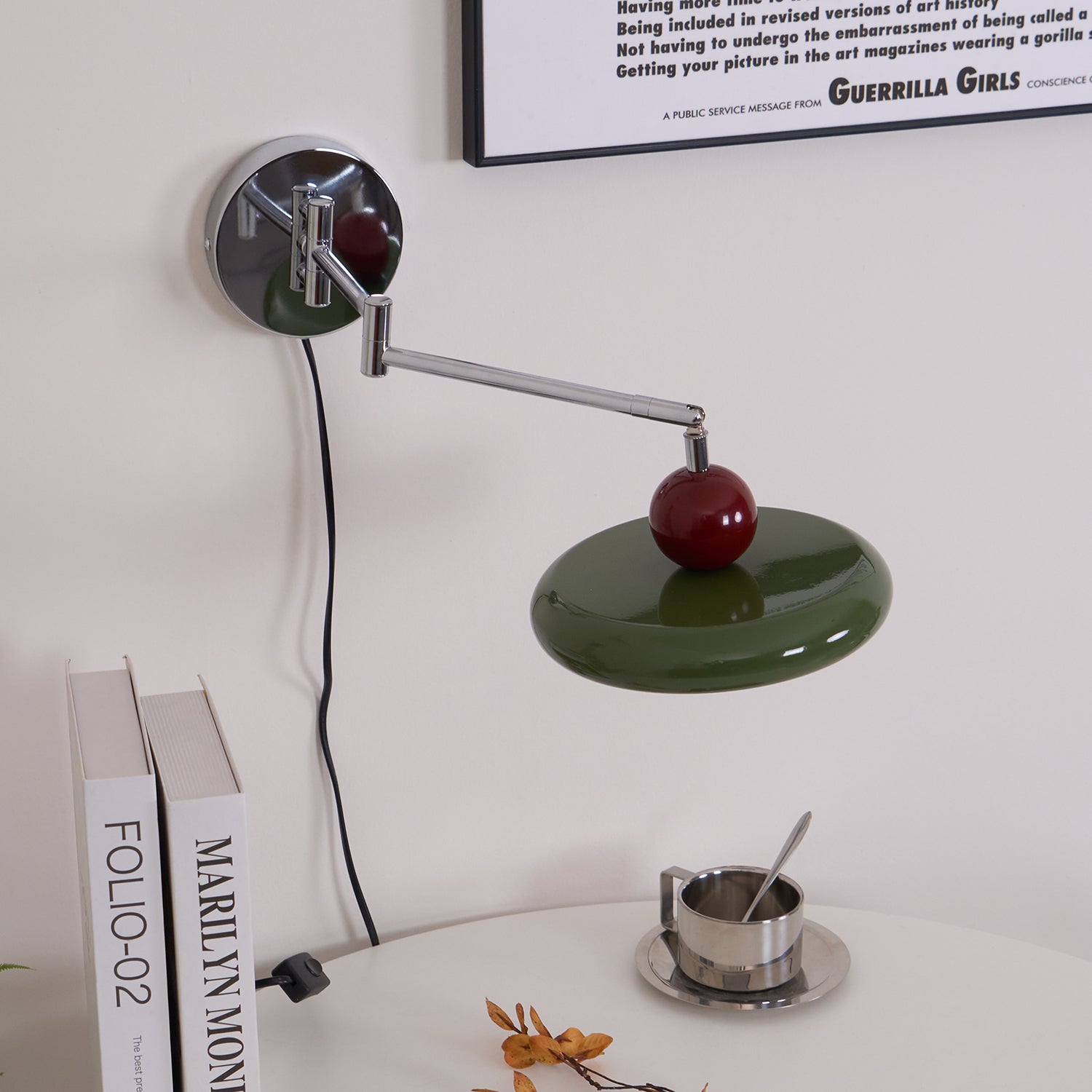 Aira Plug-in Wall Lamp Green/Beige